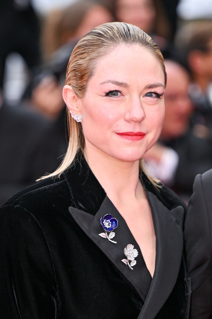 CANNES, FRANCE - 17 MAI : Émilie Dequenne assiste au tapis rouge de "Monster" lors de la 76ème édition du festival de Cannes au Palais des Festivals le 17 mai 2023 à Cannes, France. (Photo par Stephane Cardinale - Corbis/Corbis via Getty Images)