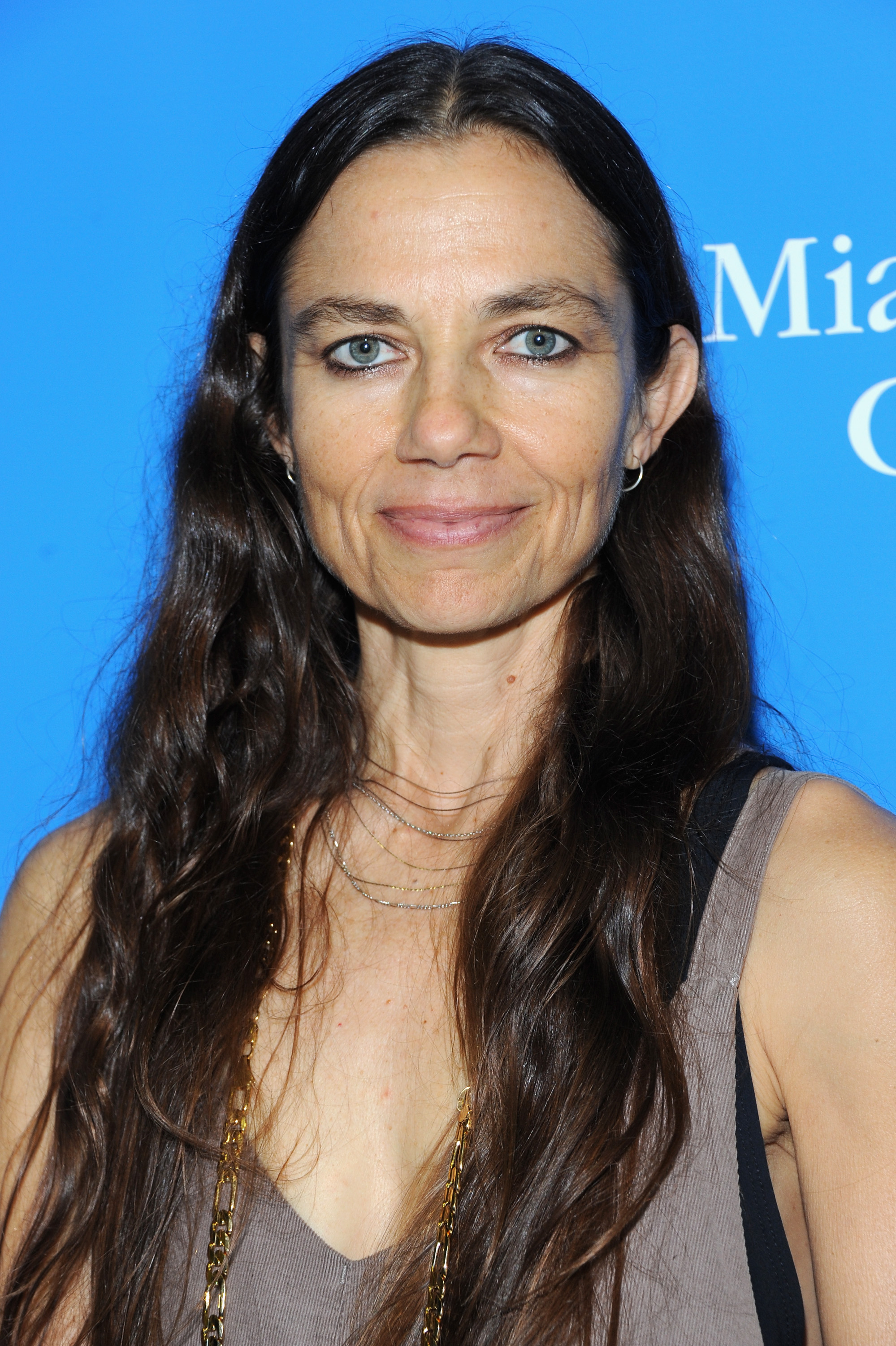 Justine Bateman assiste à la foire du livre de Miami en 2018 | Source : Getty Images