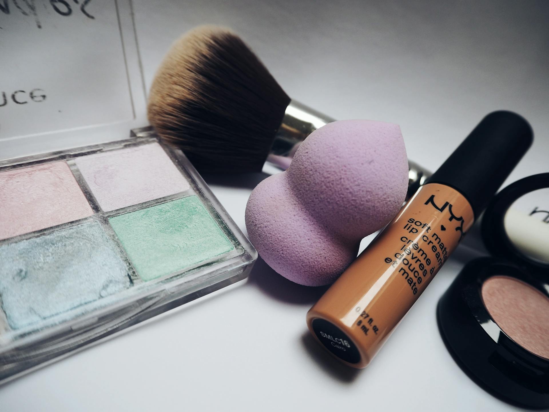Un gros plan de maquillage | Source : Pexels