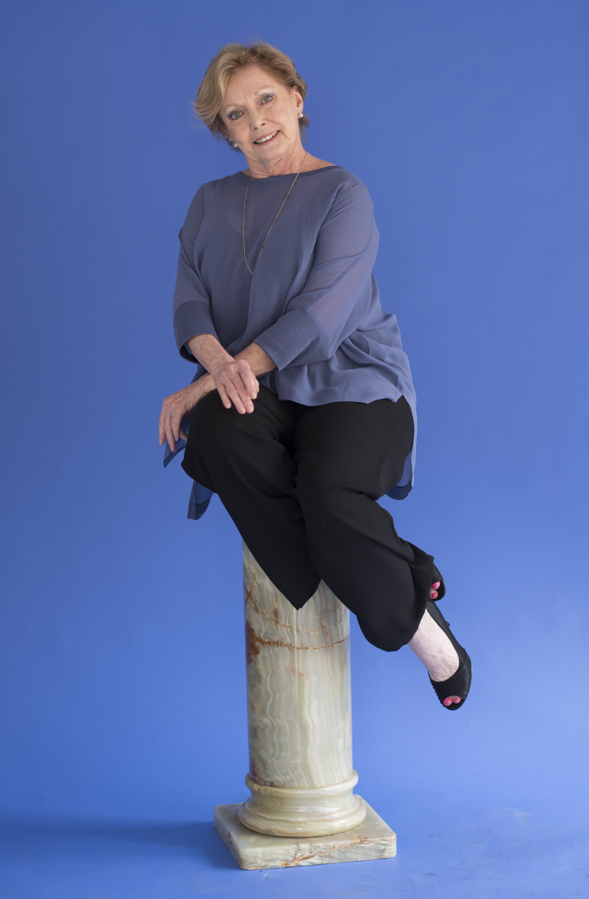 Judith McConnell pose pour le portrait des membres de la distribution de "The Bay" visitent le projet des artistes à Los Angeles, en Californie, le 7 juin 2017. | Source : Getty Images