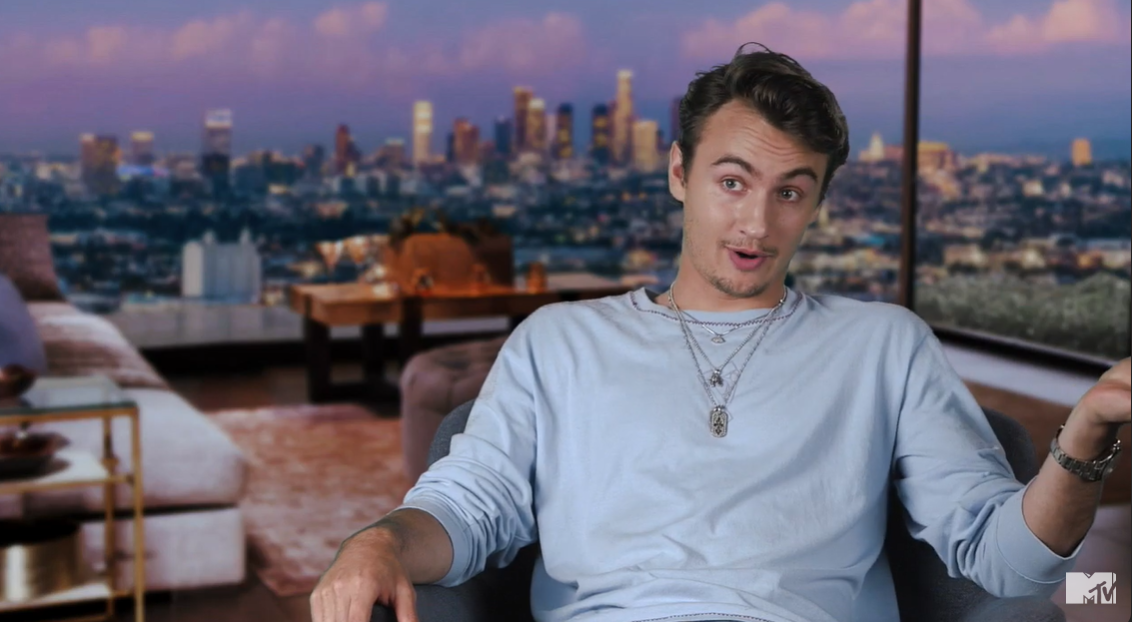 Brandon Thomas Lee interviewé dans le cadre de l'émission de téléréalité de MTV "The Hills : New Beginnings", posté le 19 novembre 2019 | Source : YouTube/mtvreality