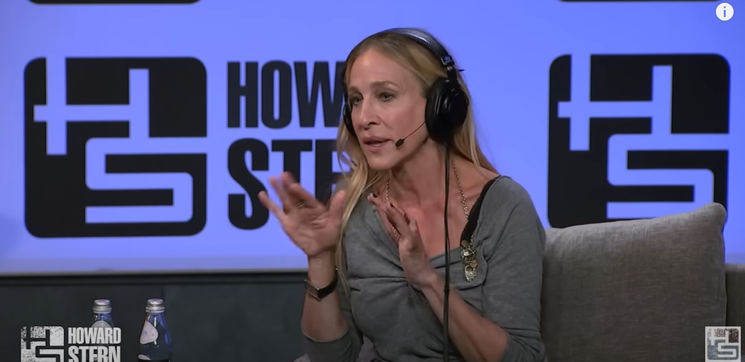 Sarah Jessica Parker parle du vieillissement, des liftings et du Botox le 28 juin 2023 | Source : YouTube/The Howard Stern Show