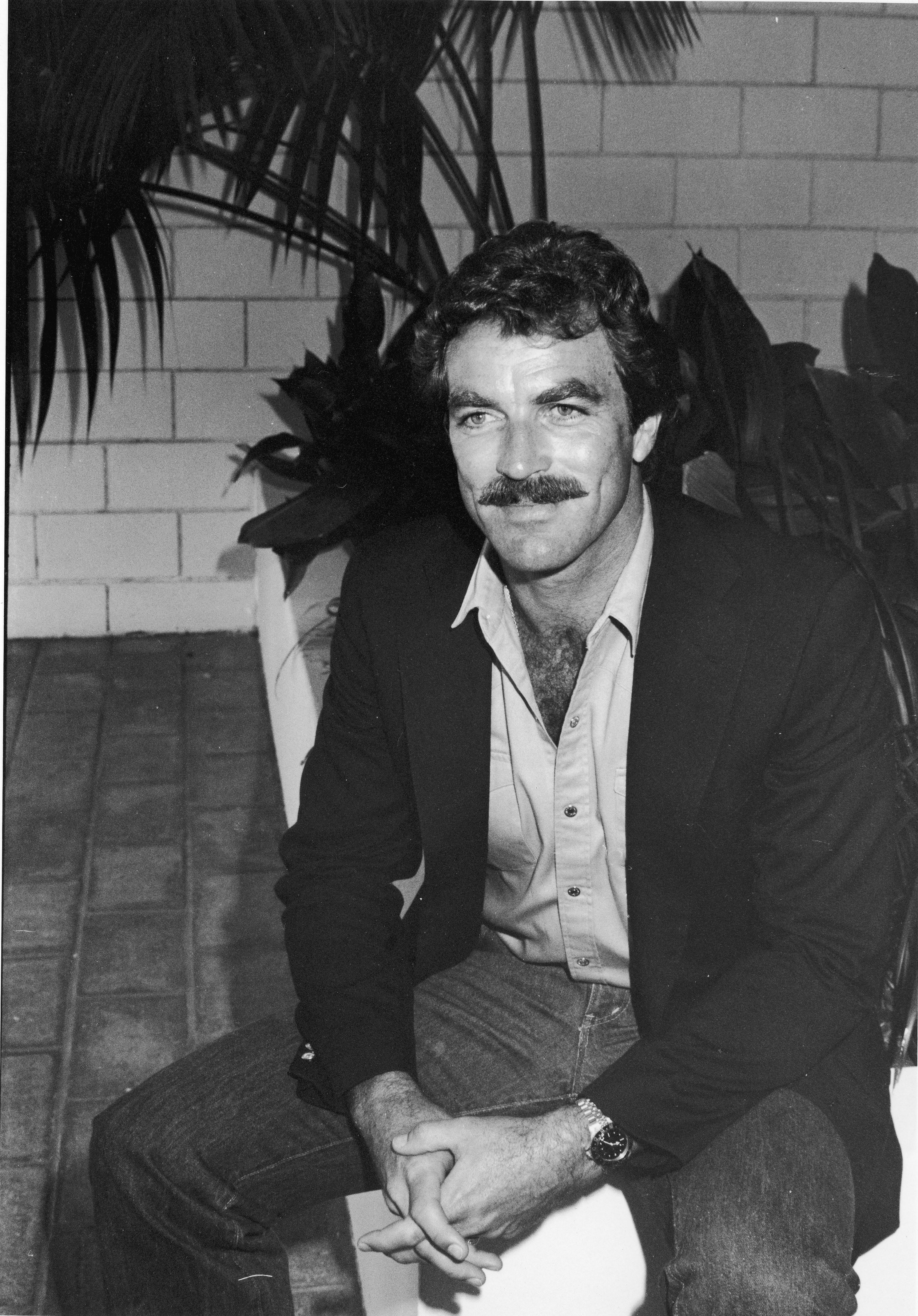 Tom Selleck lors d'un brunch le 1er juillet 1981 à Beverly Hills, en Californie. | Source : Getty Images