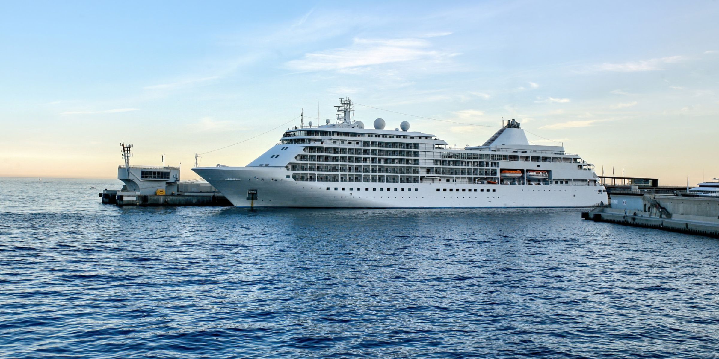 Un bateau de croisière | Source : Magnific