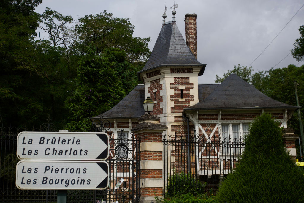 La maison de Douchy d'Alain Delon | Source : Getty Images