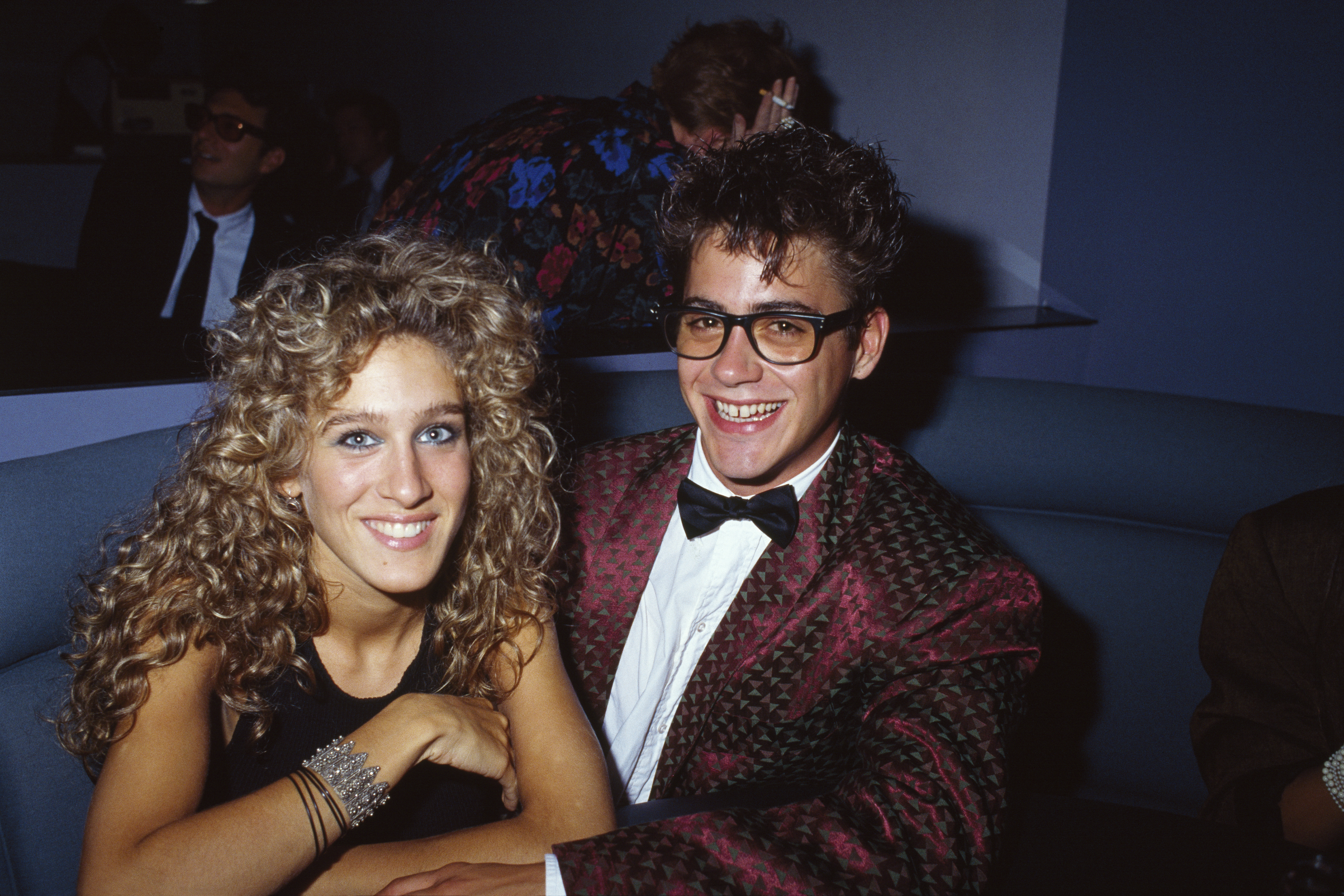 Sarah Jessica Parker et Robert Downey Jr. en 1985. | Source : Getty Images