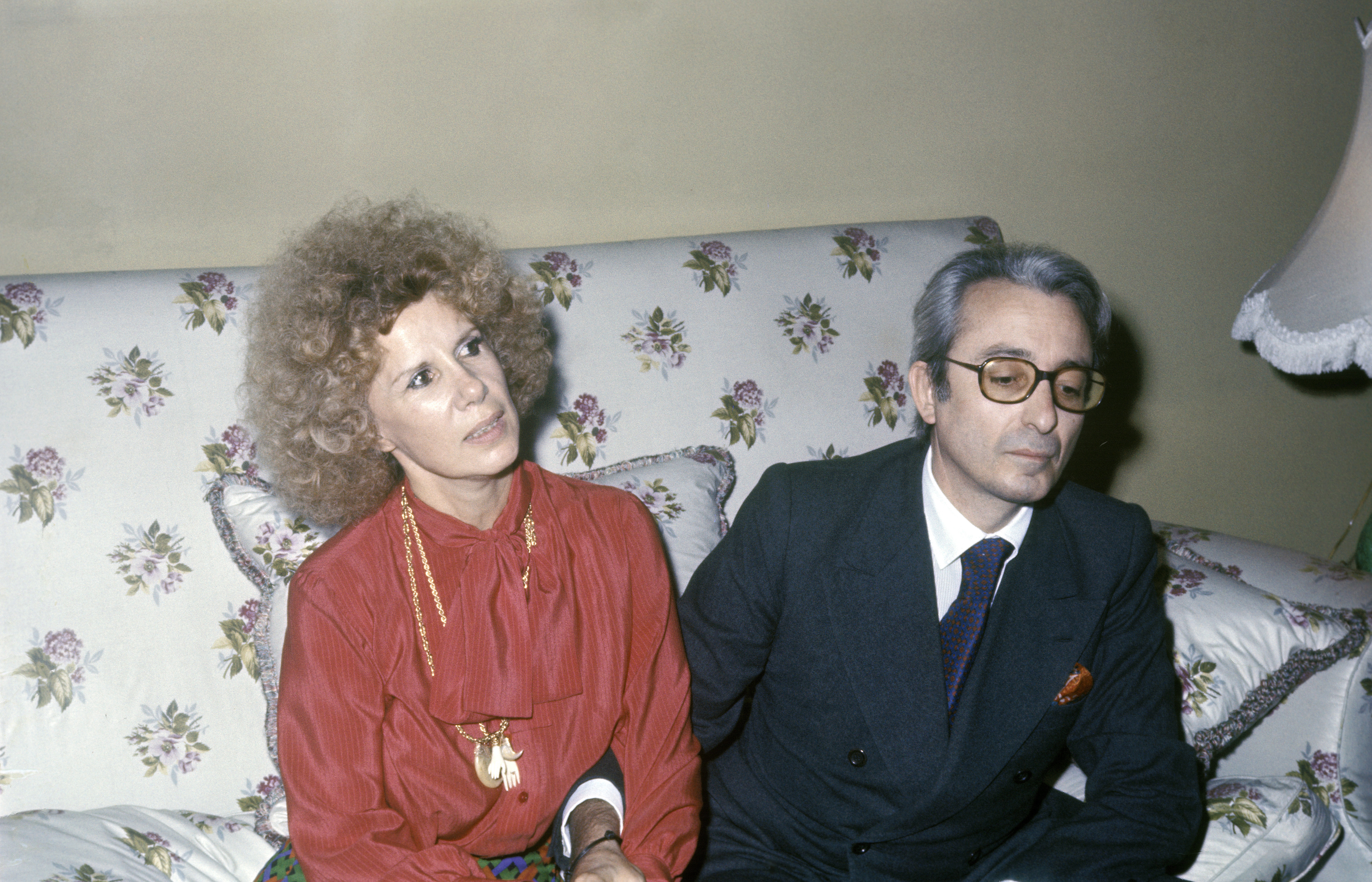 La duchesse d'Alba, Maria del Rosario Cayetana Fitz-James Stuart et Jesus Aguirre en 1973. | Source : Getty Images