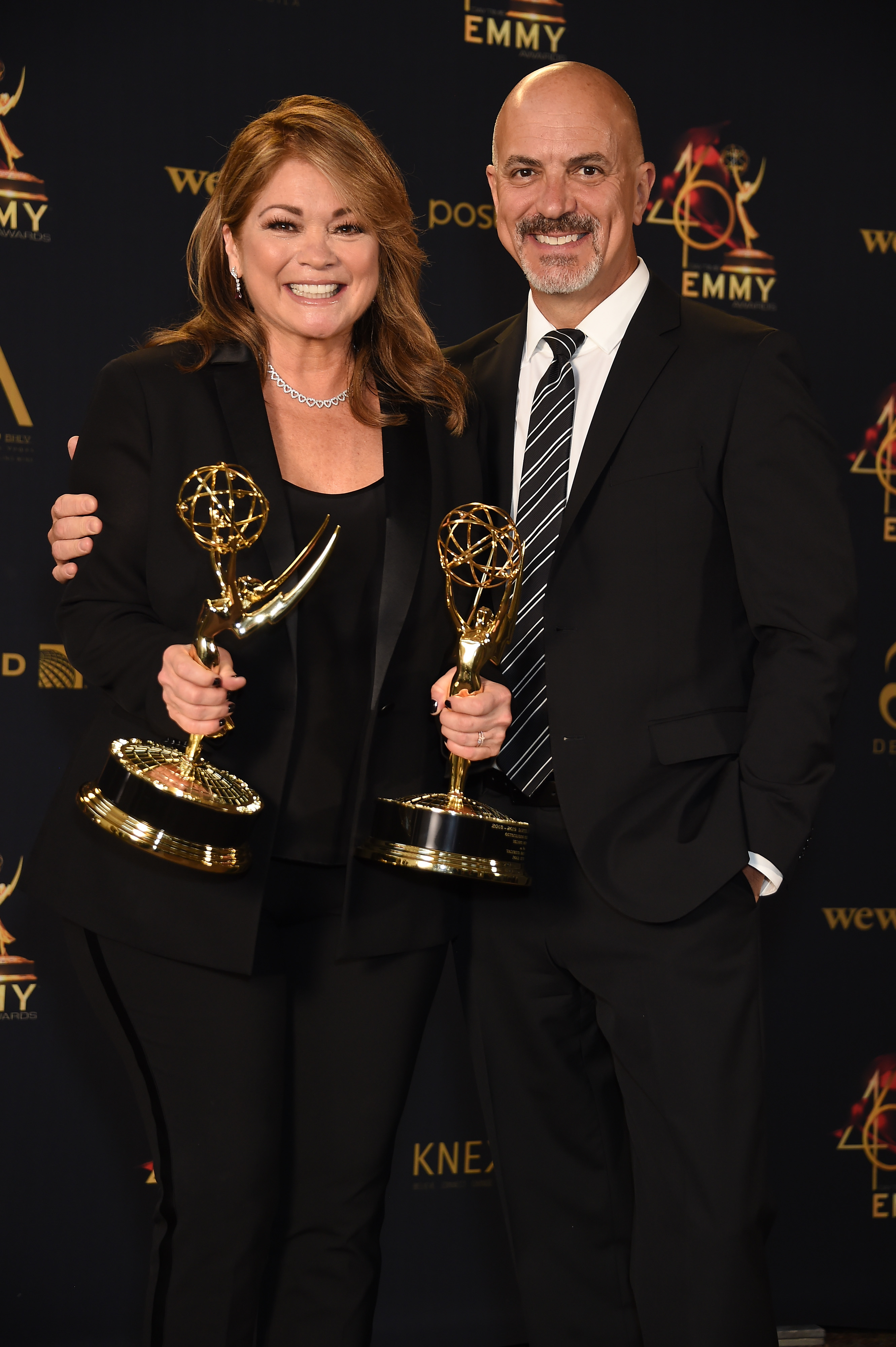 Valerie Bertinelli et Tom Vitale assistent à la 46e cérémonie annuelle des Daytime Emmy Awards au Pasadena Civic Center le 5 mai 2019 | Source : Getty Images