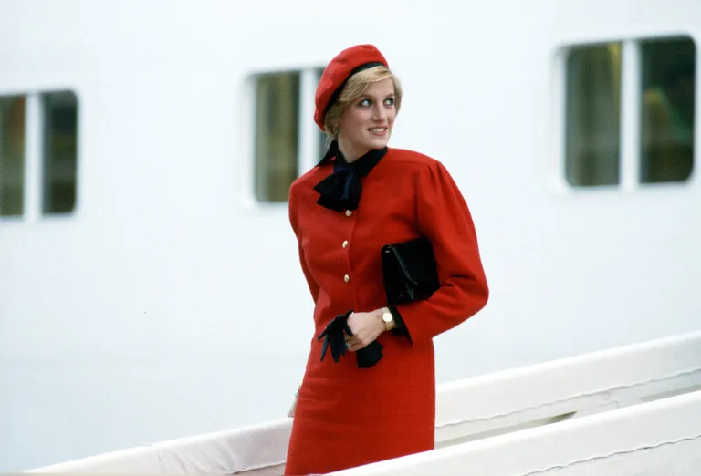 La princesse Diana à bord du nouveau paquebot P & O "royal Princess" le 15 novembre 1984 | Photo : Getty Images