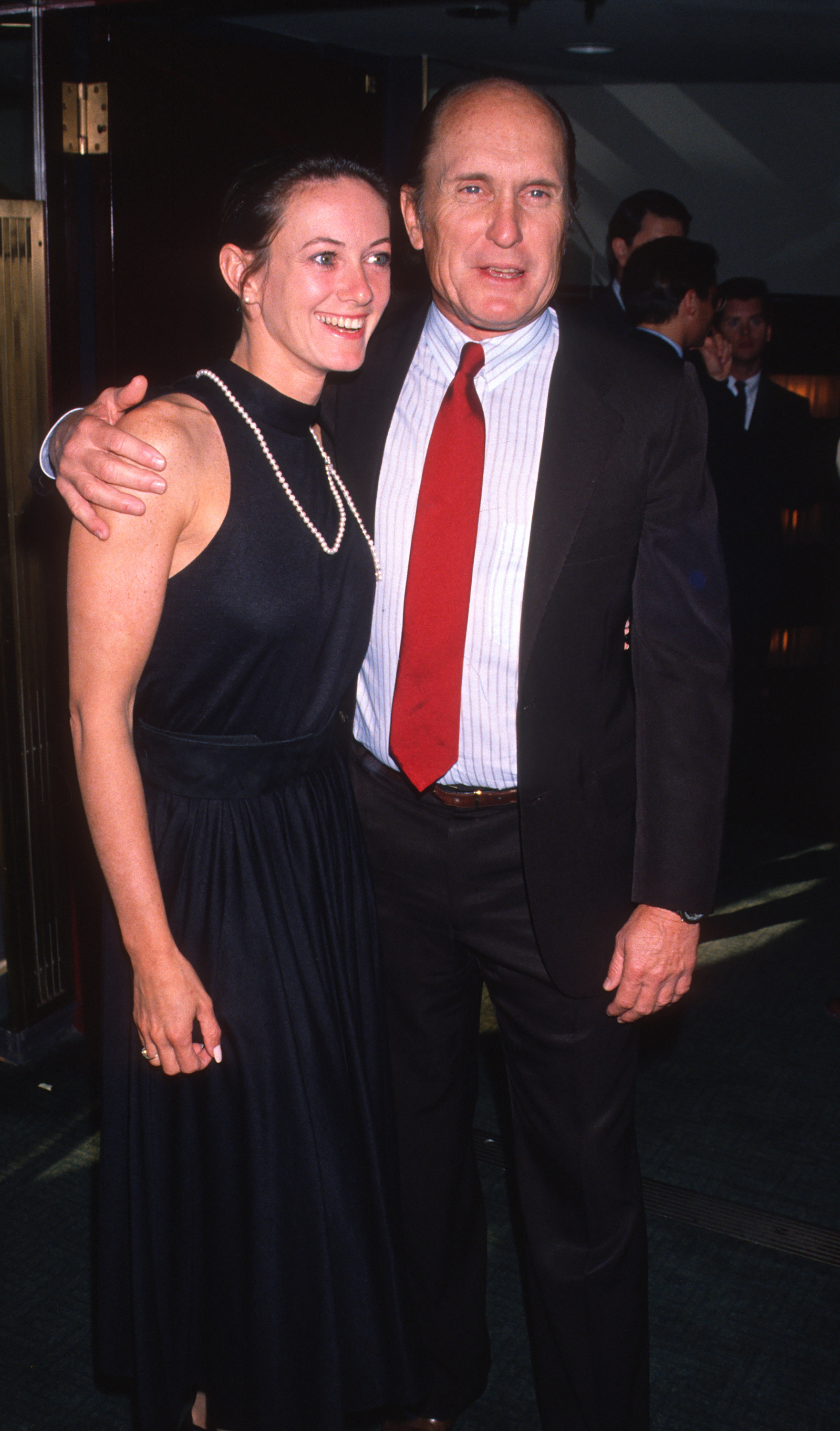 Sharon Brophy et Robert Duvall lors du gala d'ouverture de la Ballroom Week à New York, le 31 mai 1990. | Source : Getty Images