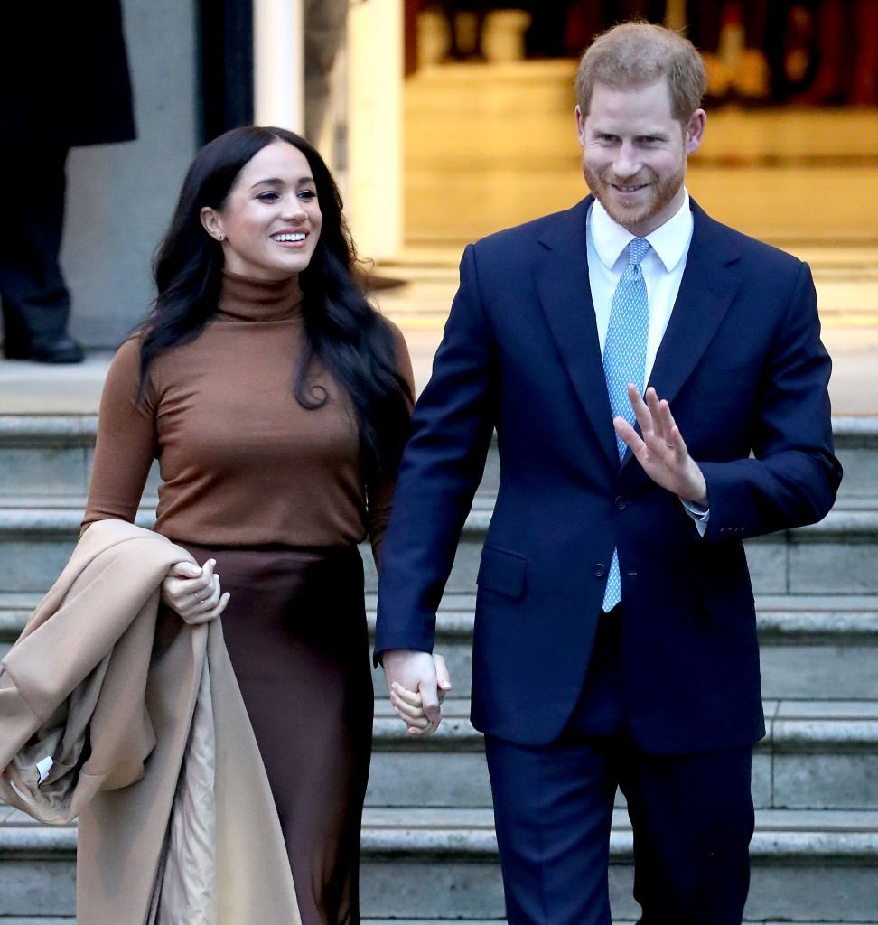 Le prince Harry, duc de Sussex et Meghan, duchesse de Sussex quittent la Maison du Canada le 07 janvier 2020 à Londres, en Angleterre. | Photo: Getty Images