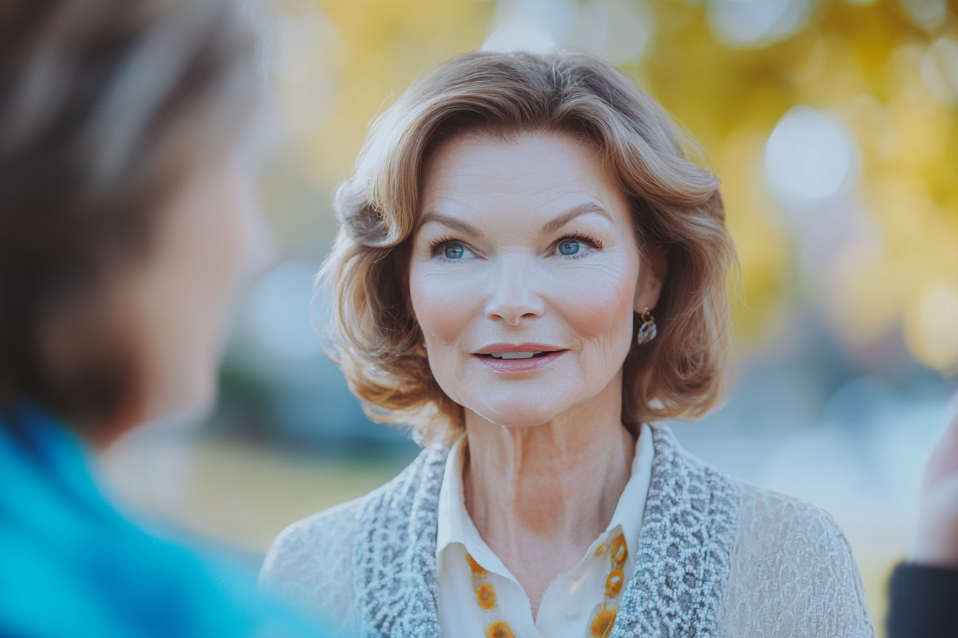 Une femme qui regarde sa sœur | Source : Midjourney