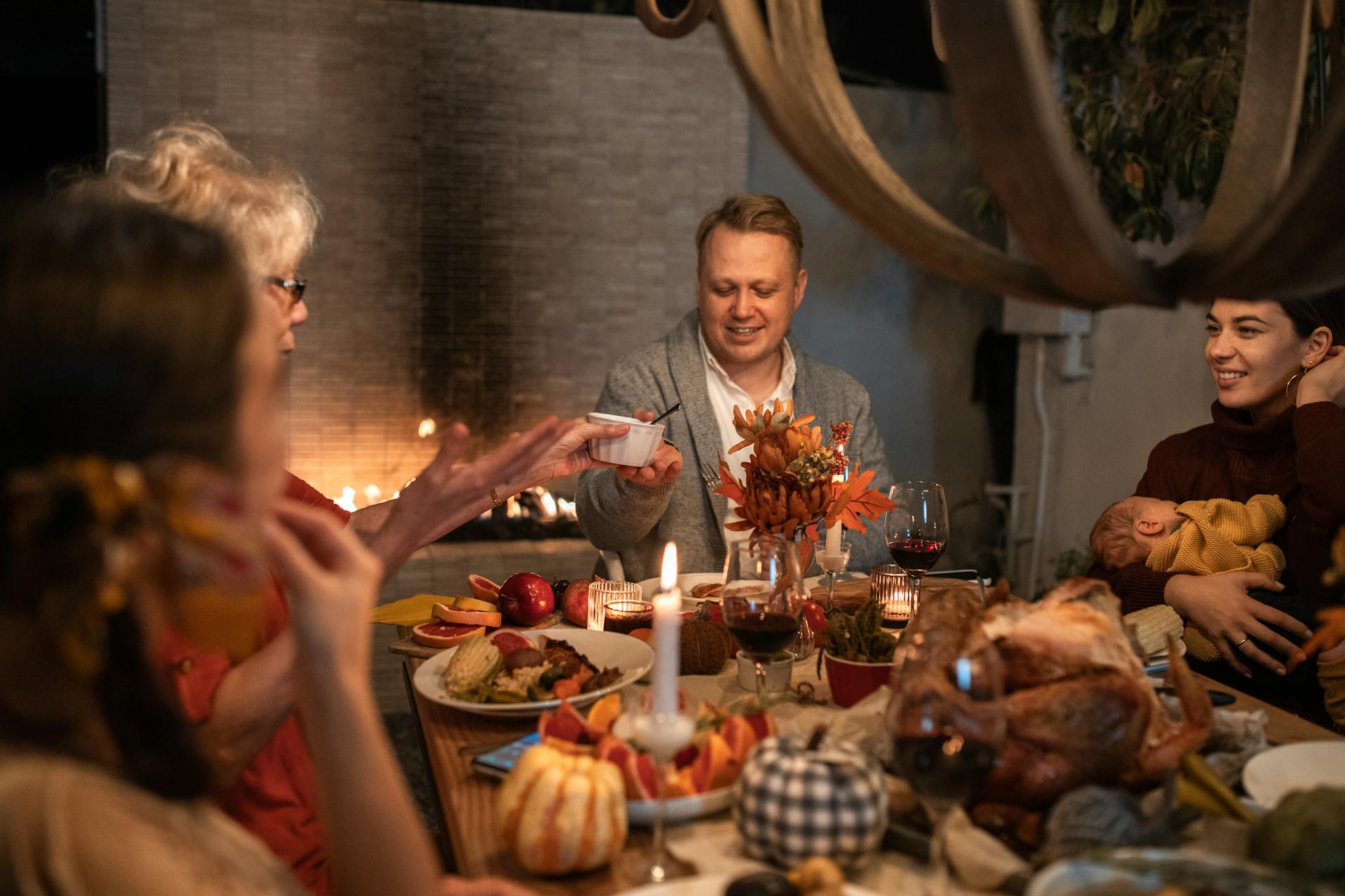 Dîner de Thanksgiving | Source : Pexels