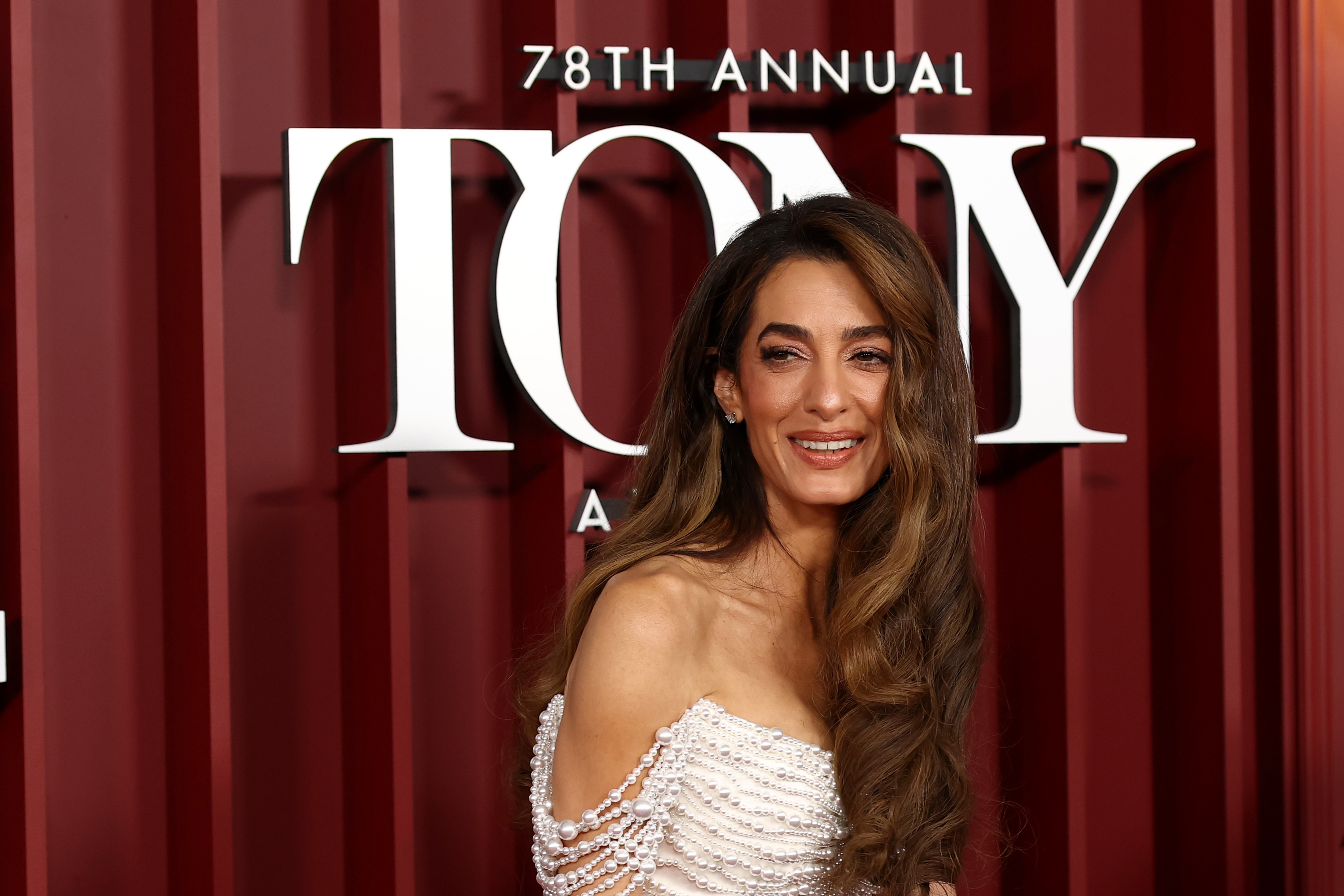 Amal Clooney assiste à la 78e cérémonie annuelle des Tony Awards le 8 juin 2025 à New York. | Source : Getty Images