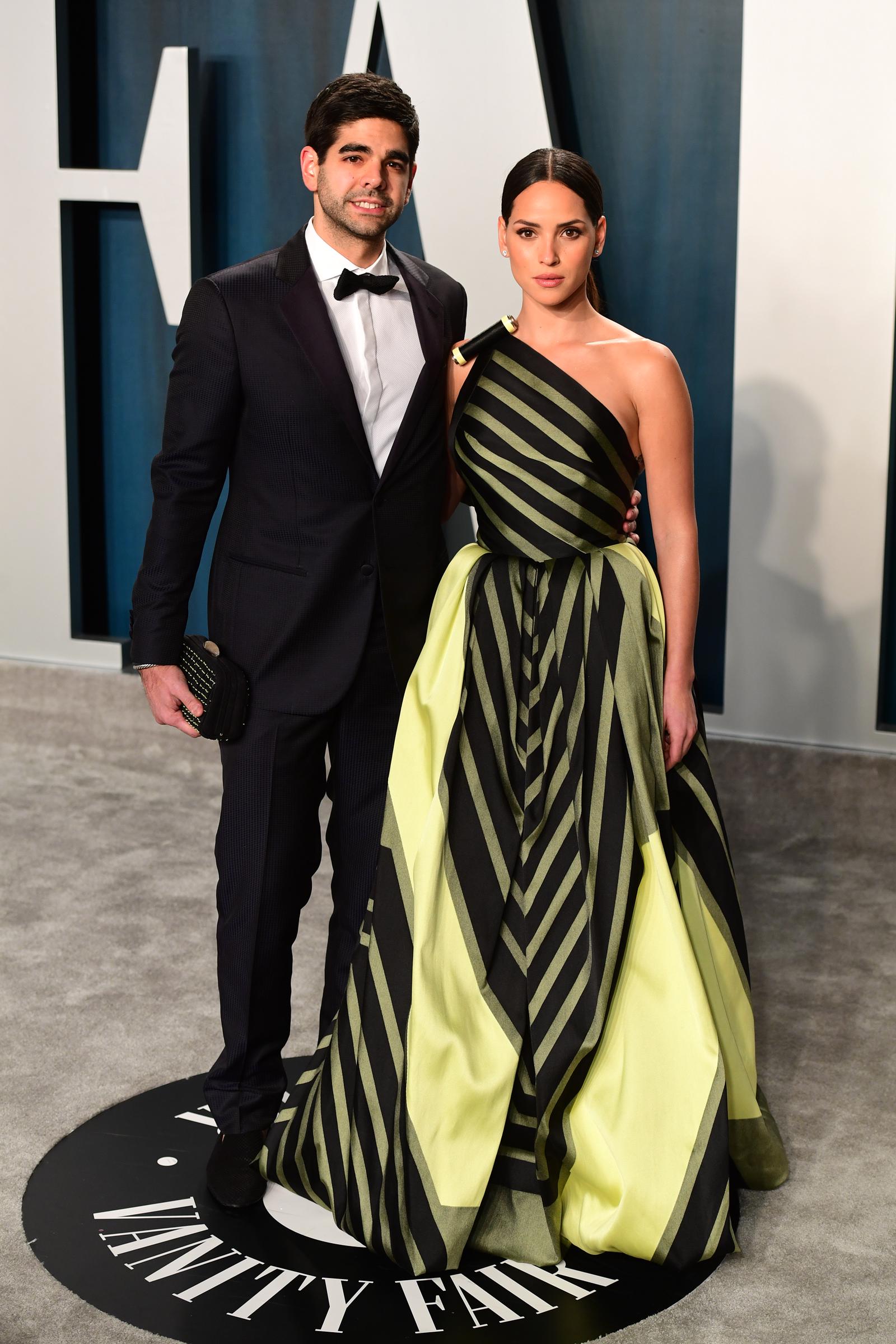 Edgardo Canales et Adria Ajorna à la soirée des Oscars de Vanity Fair à Beverly Hills, en Californie, le 9 février 2020. | Source : Getty Images