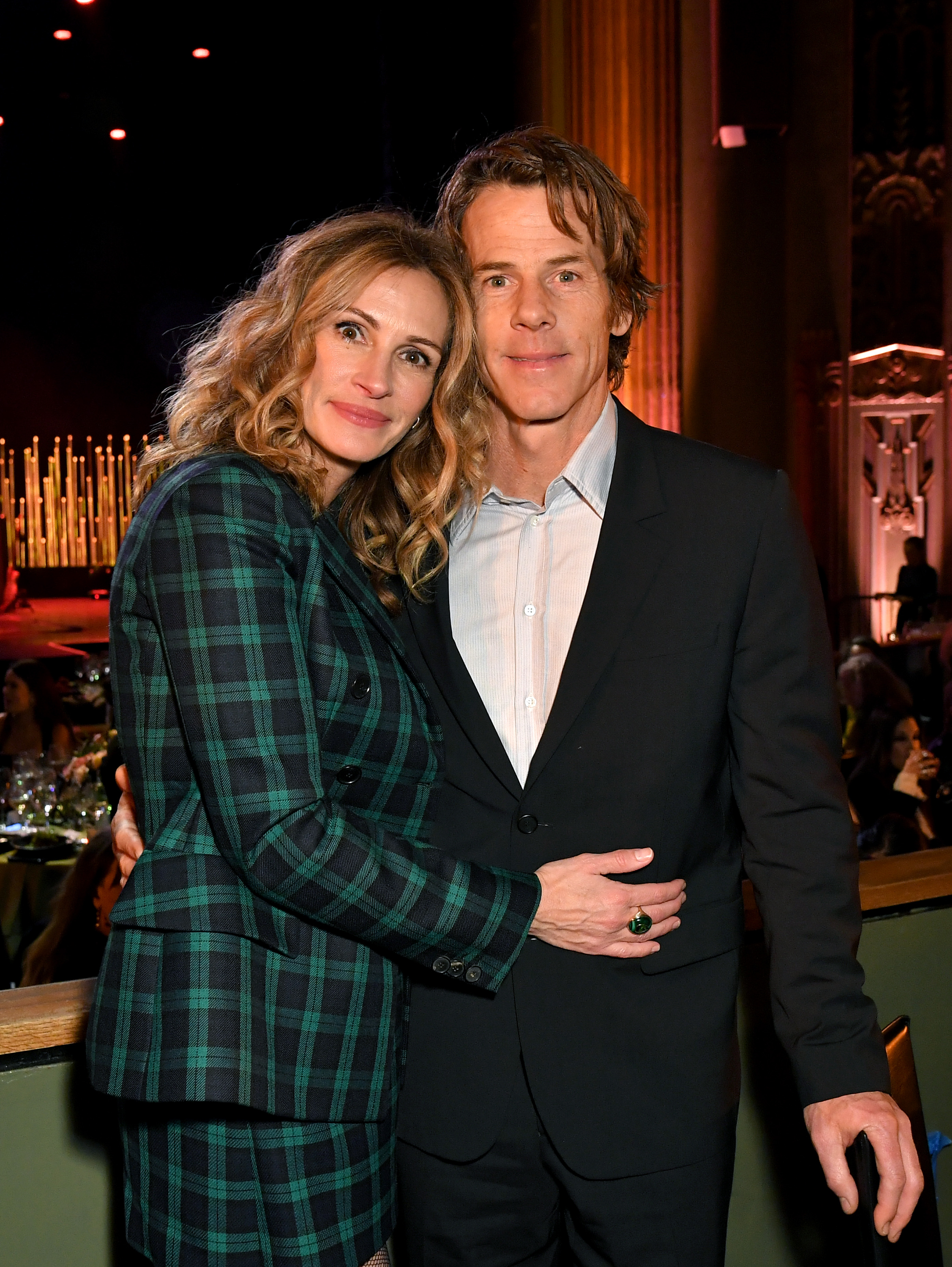 Julia Roberts et Danny Moder au gala du 10e anniversaire de Sean Penn au profit de CORE à Los Angeles, le 15 janvier 2020 | Source : Getty Images