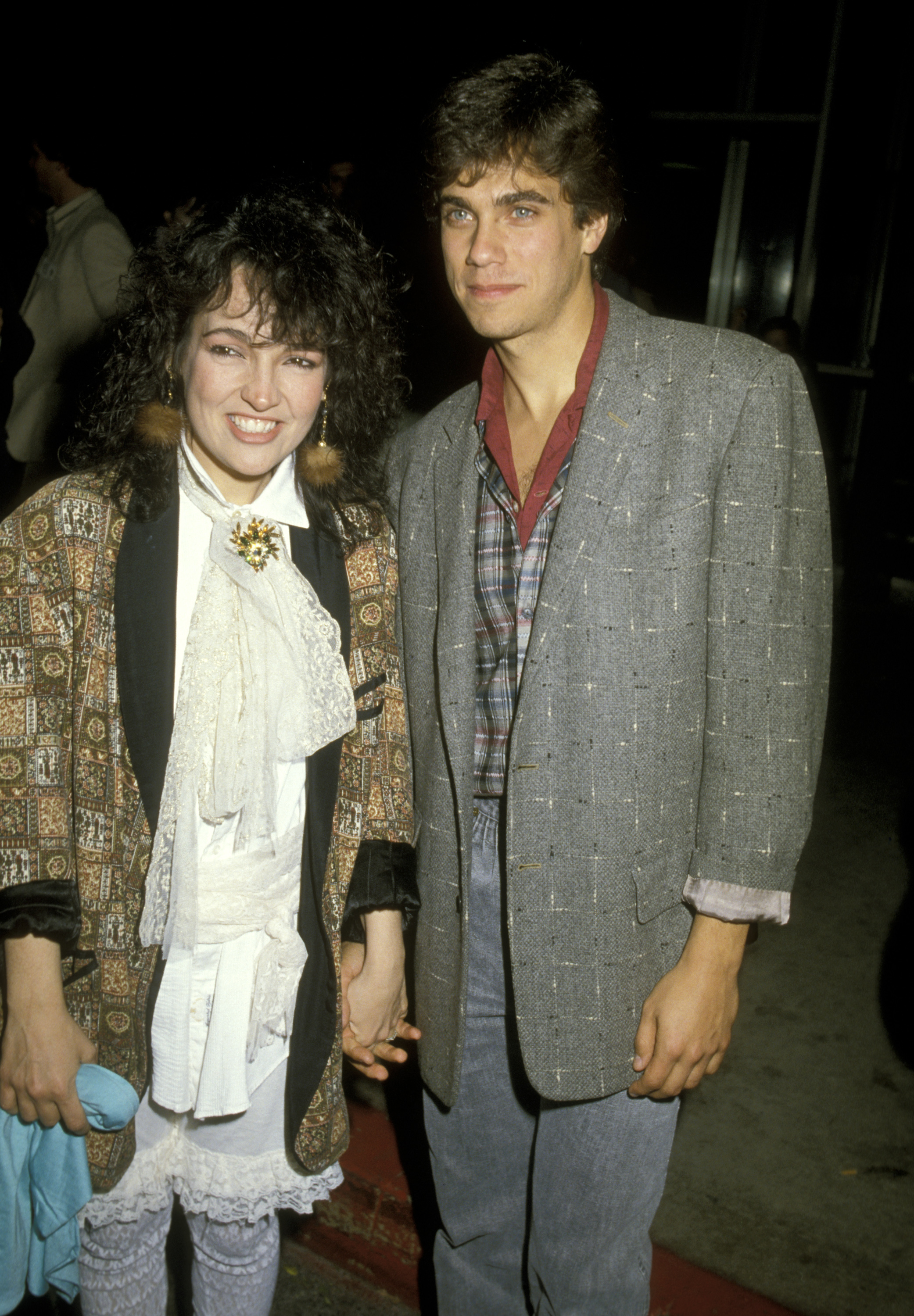 Karla DeVito et Robby Benson | Source : Getty Images