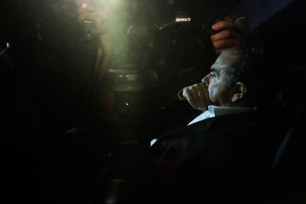 Carlos Ghosn lors de sa libération sous caution. l Source: Getty Images