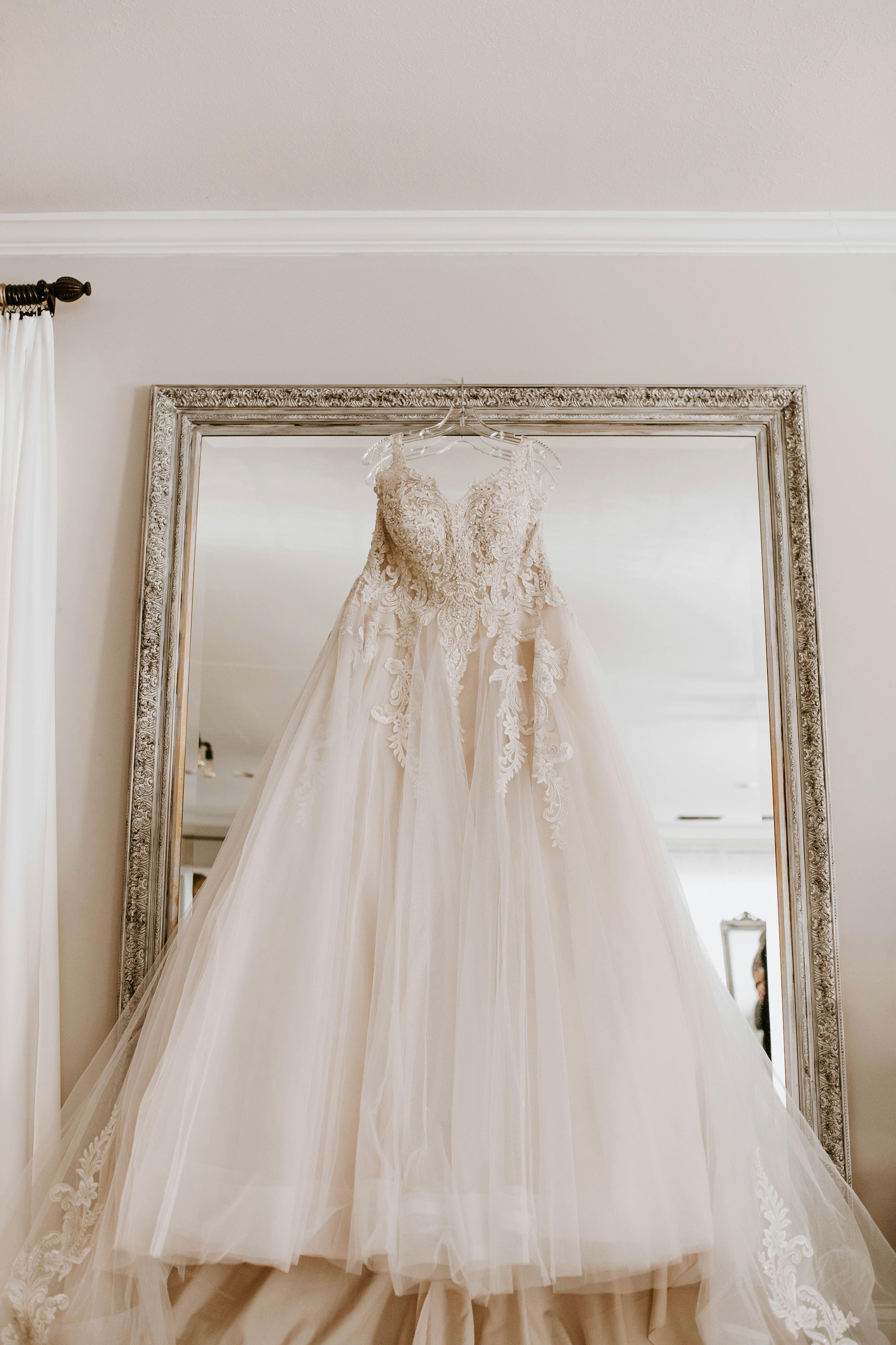 Une robe de mariée blanche | Source : Pexels