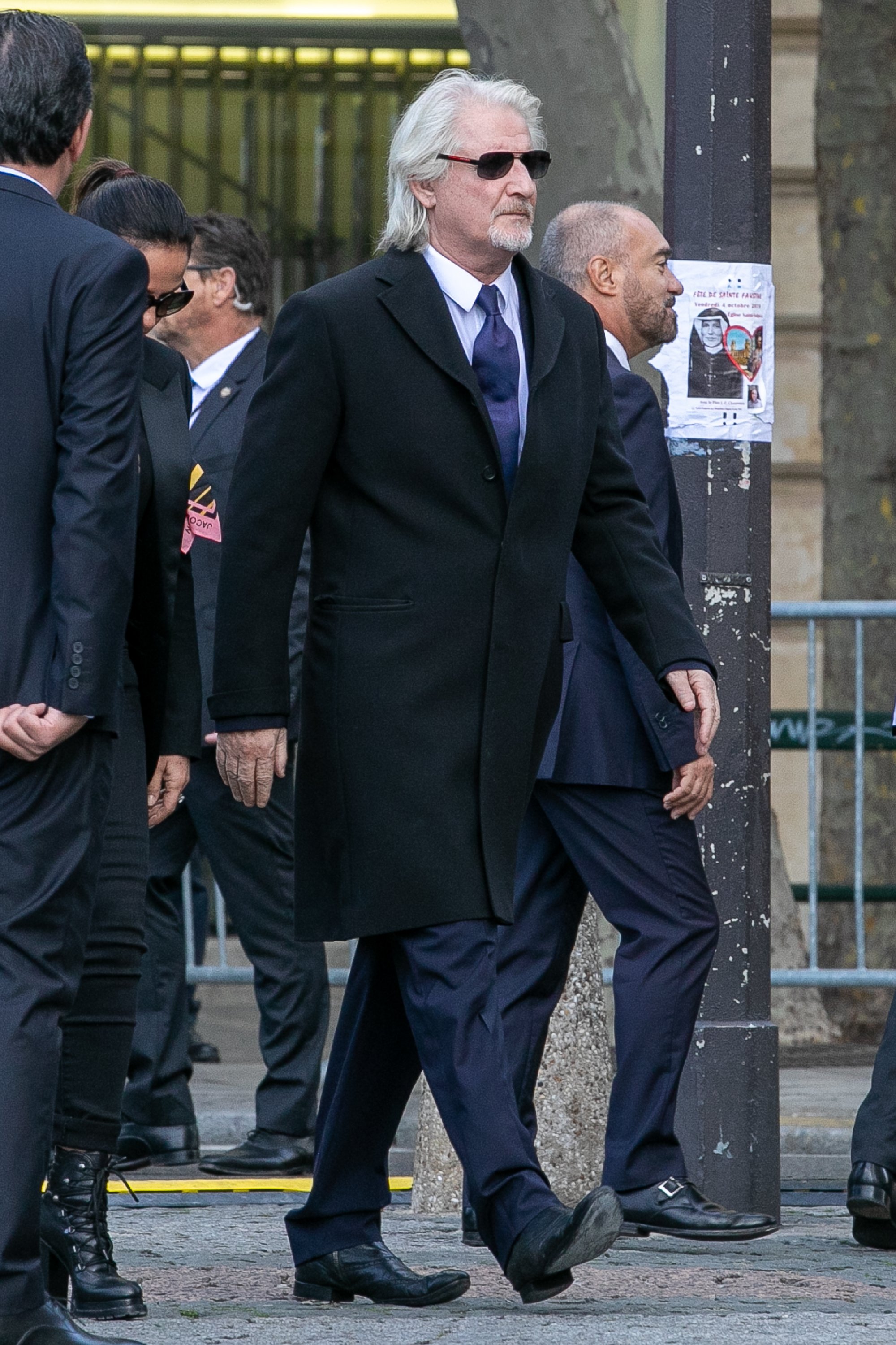 Patrick Sebastien assiste aux obsèques de l'ancien président français Jacques Chirac à l'église Saint-Sulpice, le 30 septembre 2019 à Paris, en France. | Photo : Getty Images
