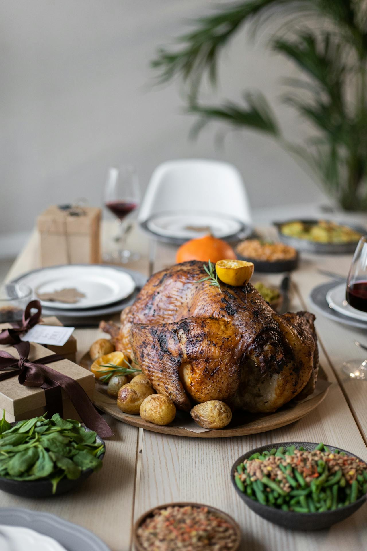 Repas de Thanksgiving posé sur une table | Source : Pexels