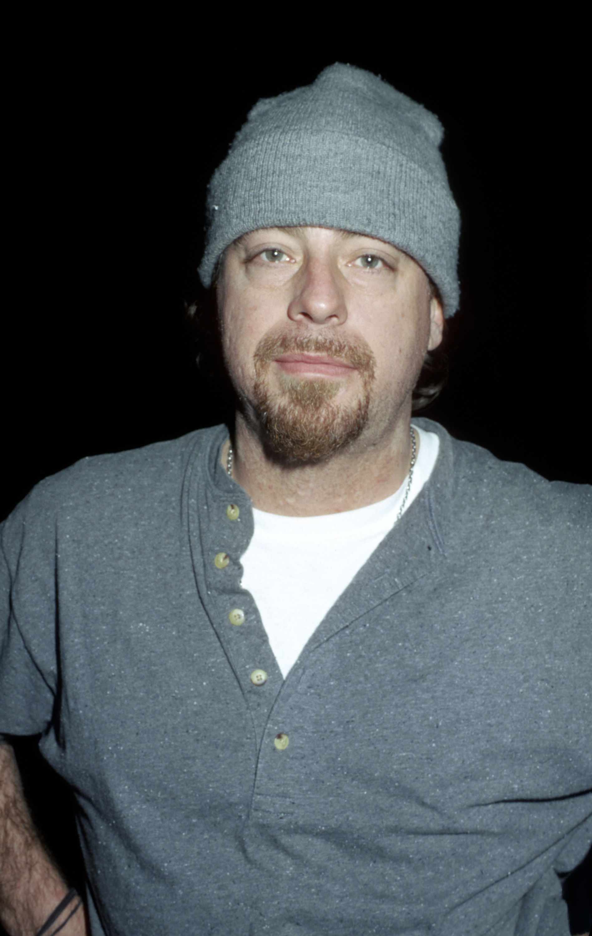 La star des années 70 photographiée au BB King's Blues Club à New York le 5 mars 2002. | Source : Getty Images