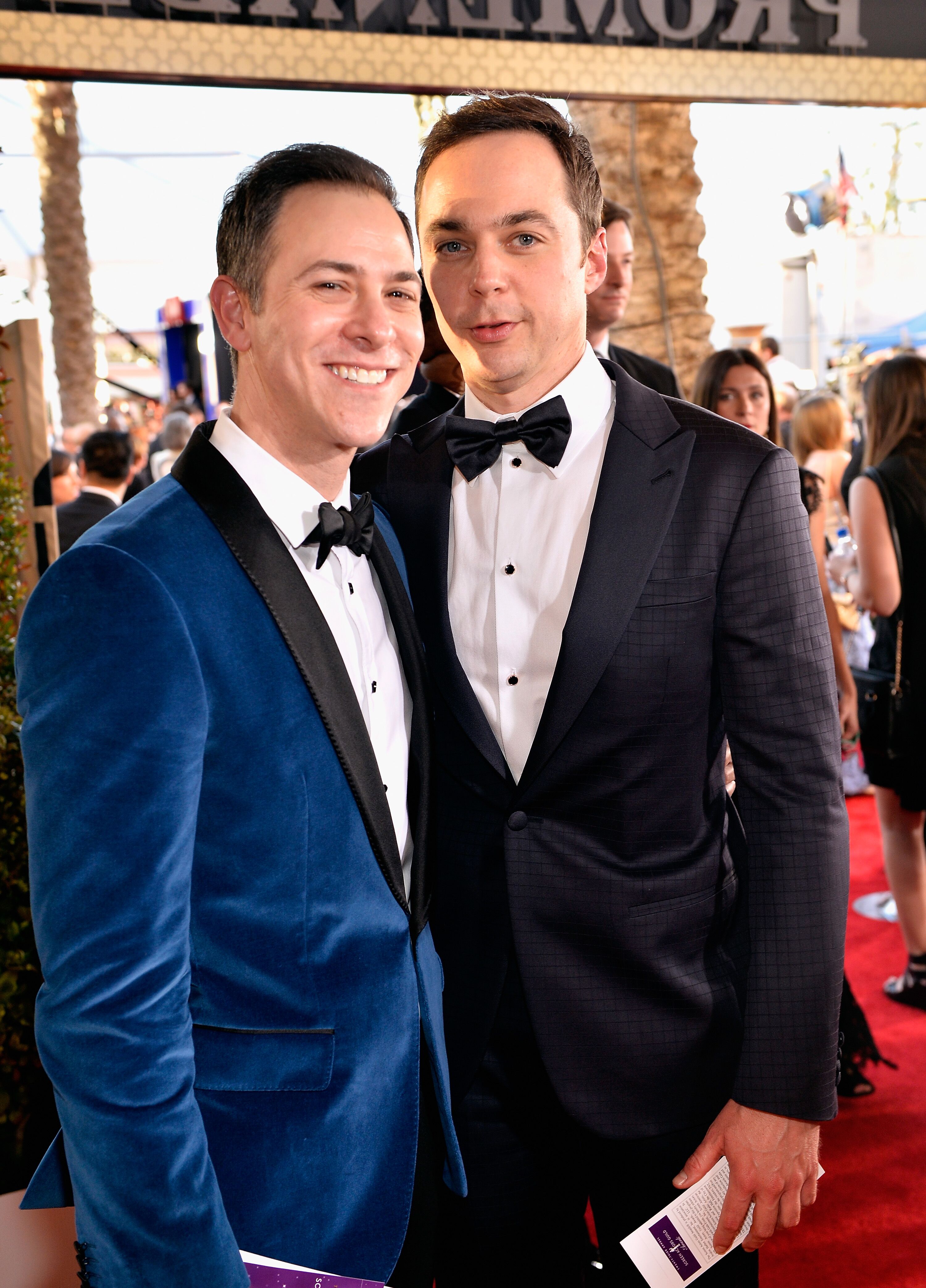 Jim Parsons et Todd Spiewak assistent à la 23ème édition des Screen Actors Guild Awards. | Photo : Getty Images