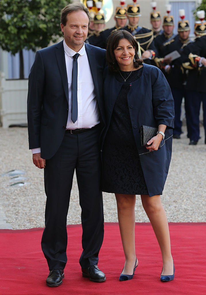 Anne Hidalgo et son mari Jean-Mac Germain le 2 juin 2015 à Paris. l Source : Getty Images