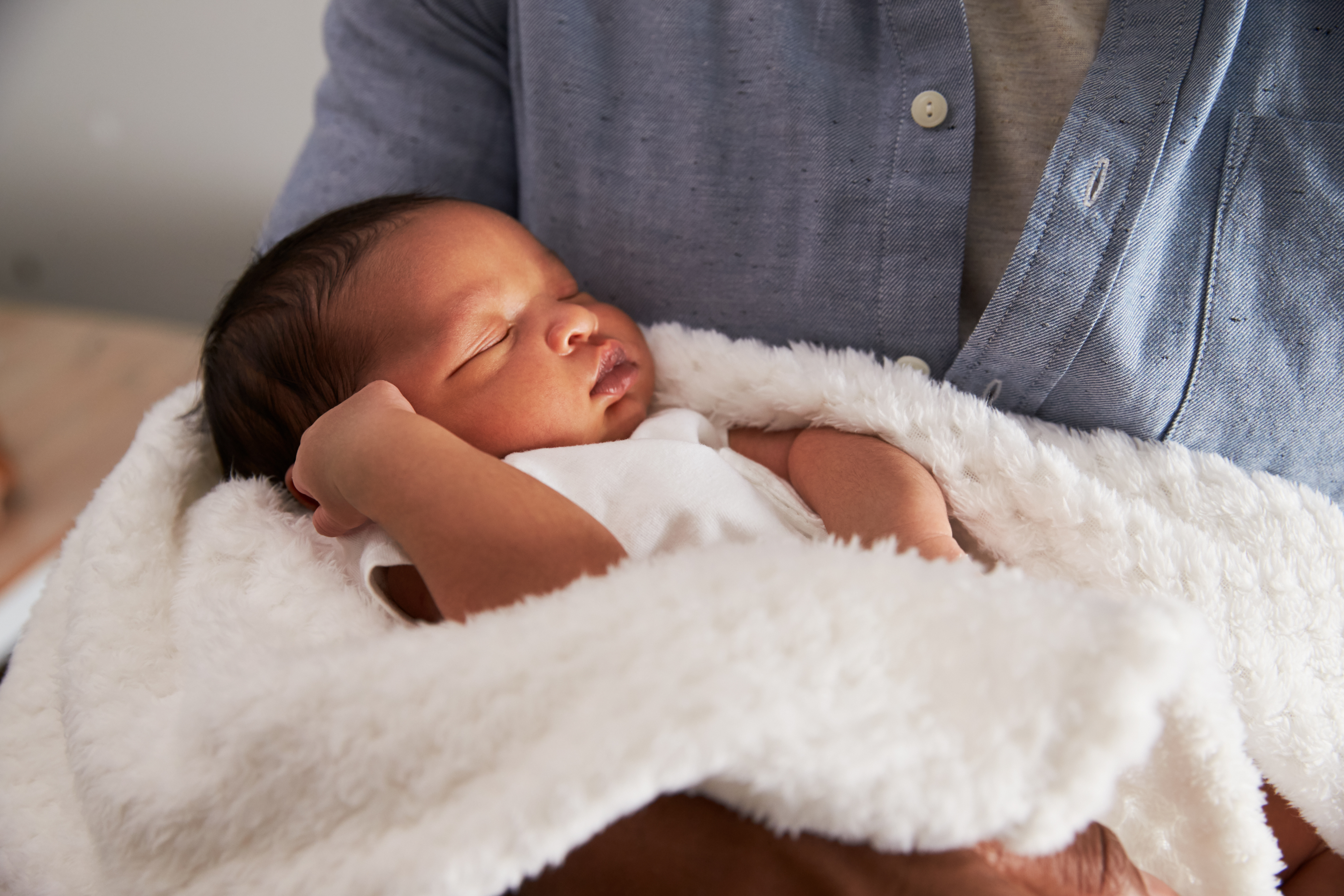 Um bebê recém-nascido | Fonte: Shutterstock
