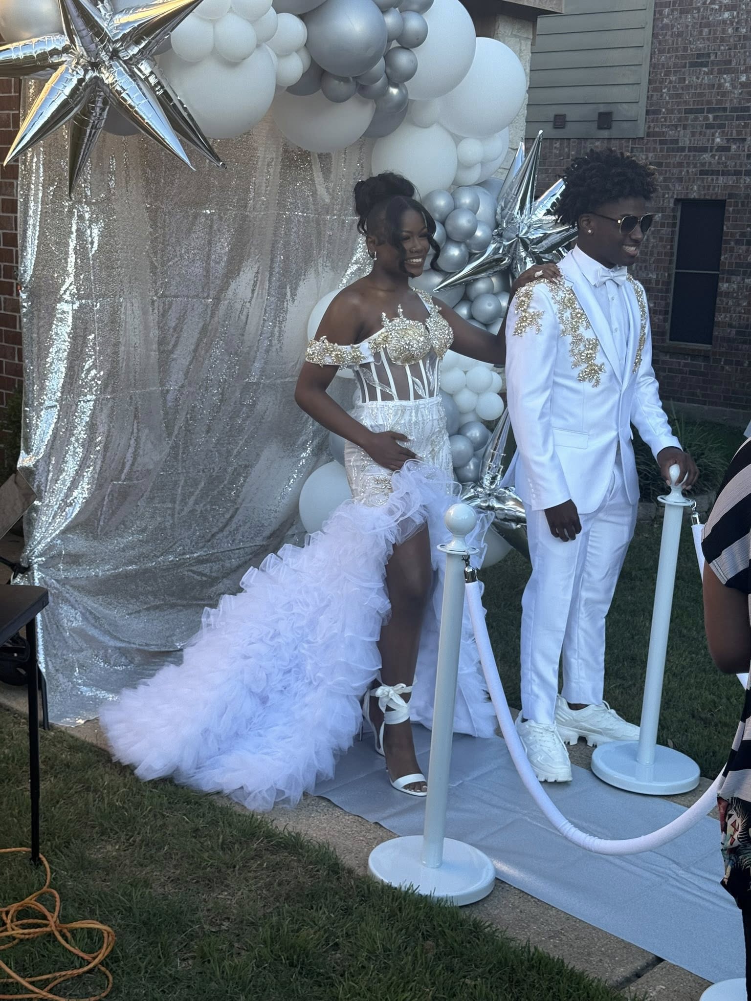 Courtney Hodge habillée pour le bal de fin d'année, sur une photo postée le 23 mai 2026 | Source : Facebook/Sherqueena Myles Jackson