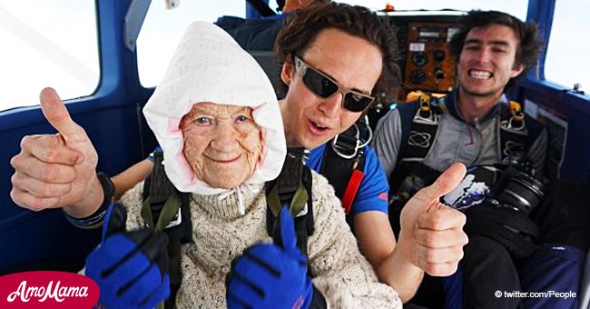 Une grand-mère de 102 ans a le record de la personne la plus âgée à sauter en parachute dans une vidéo glorieuse