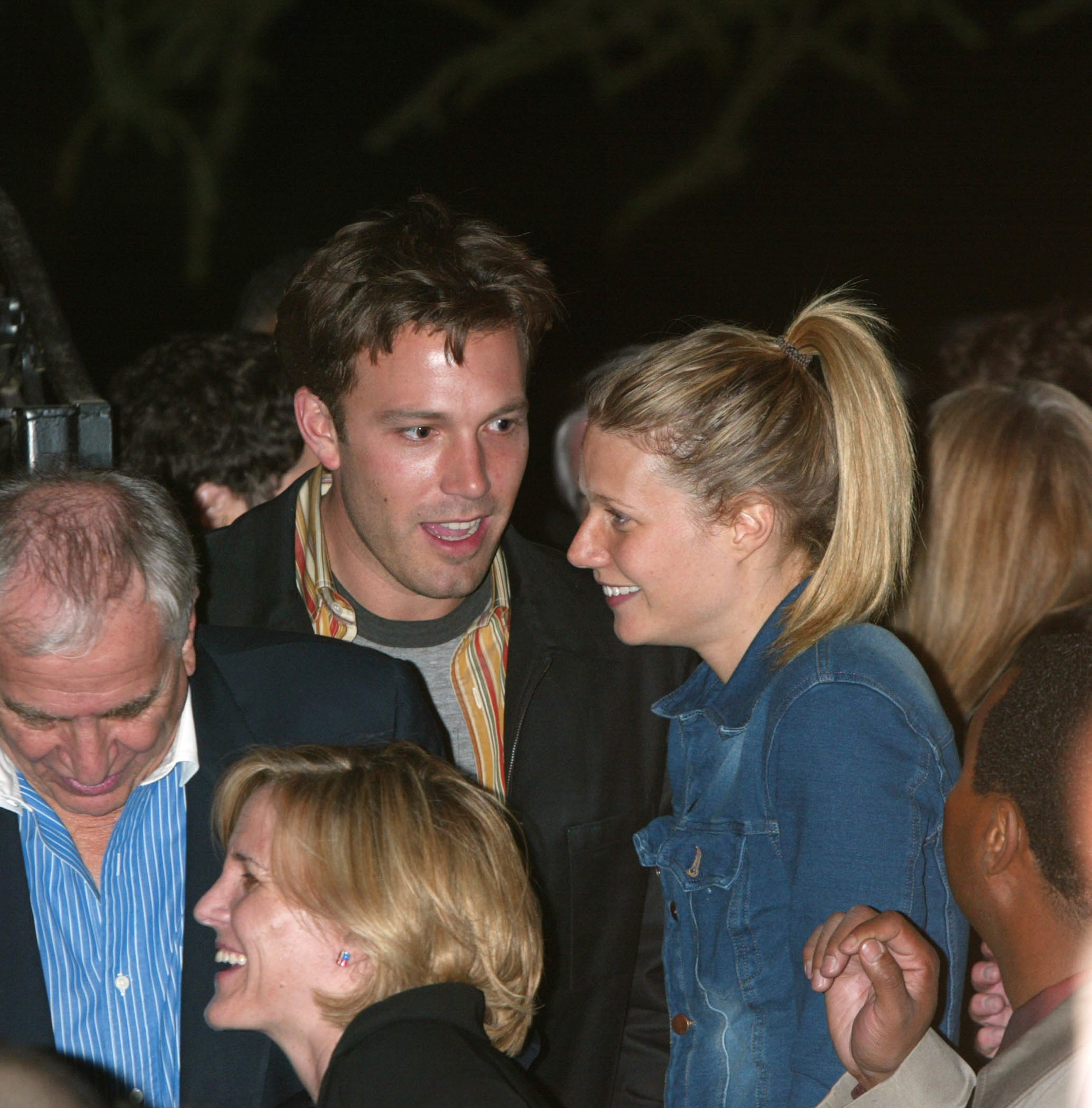 Ben Affleck et Gwyneth Paltrow photographiés le 23 mars 2002 à Los Angeles, Californie. | Source : Getty Images