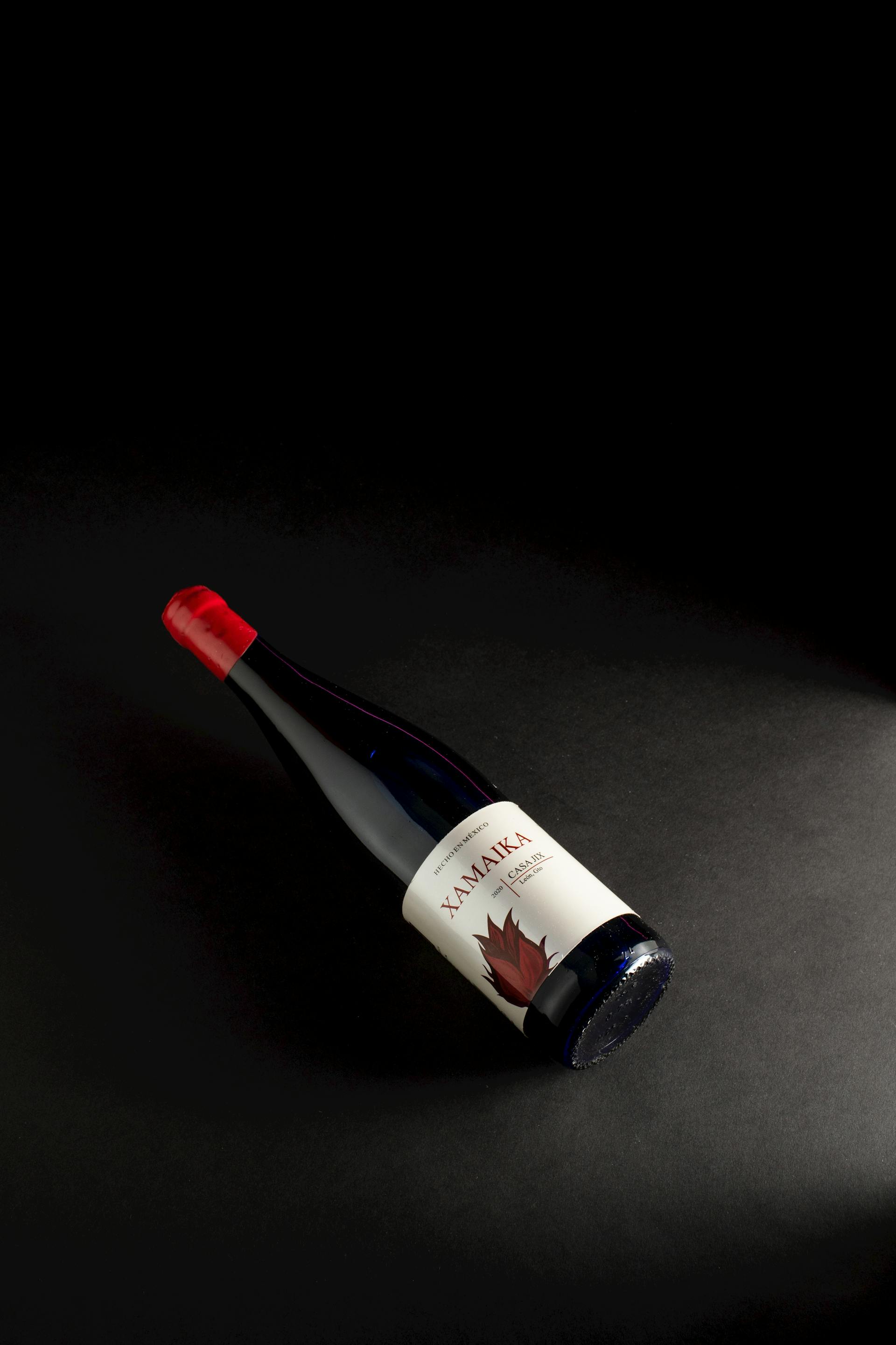 Une bouteille de vin rouge | Source : Pexels