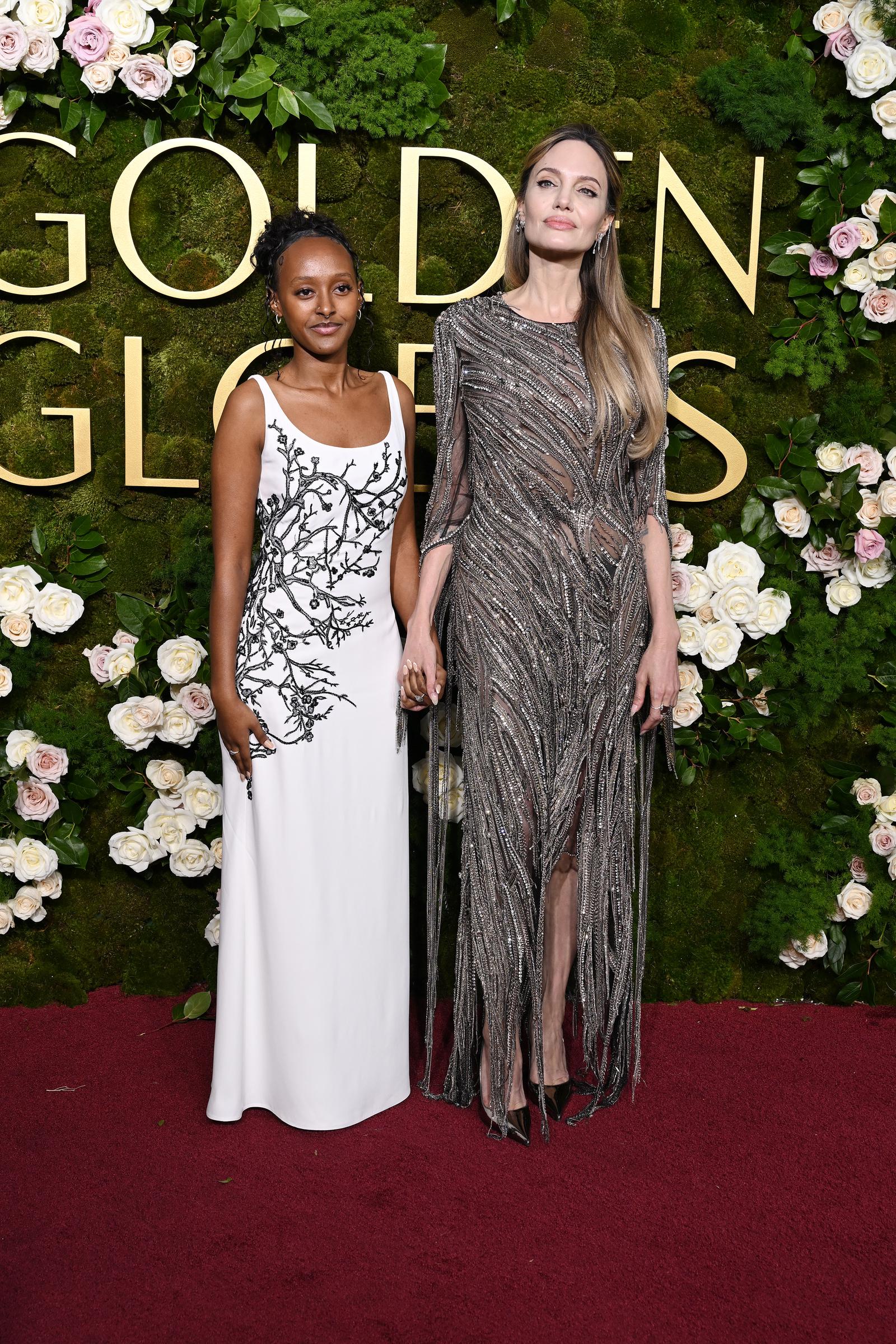 Angelina Jolie, et Zahara Jolie lors de la 82e édition annuelle des Golden Globes le 05 janvier 2025, à Beverly Hills, Californie. | Source : Getty Images