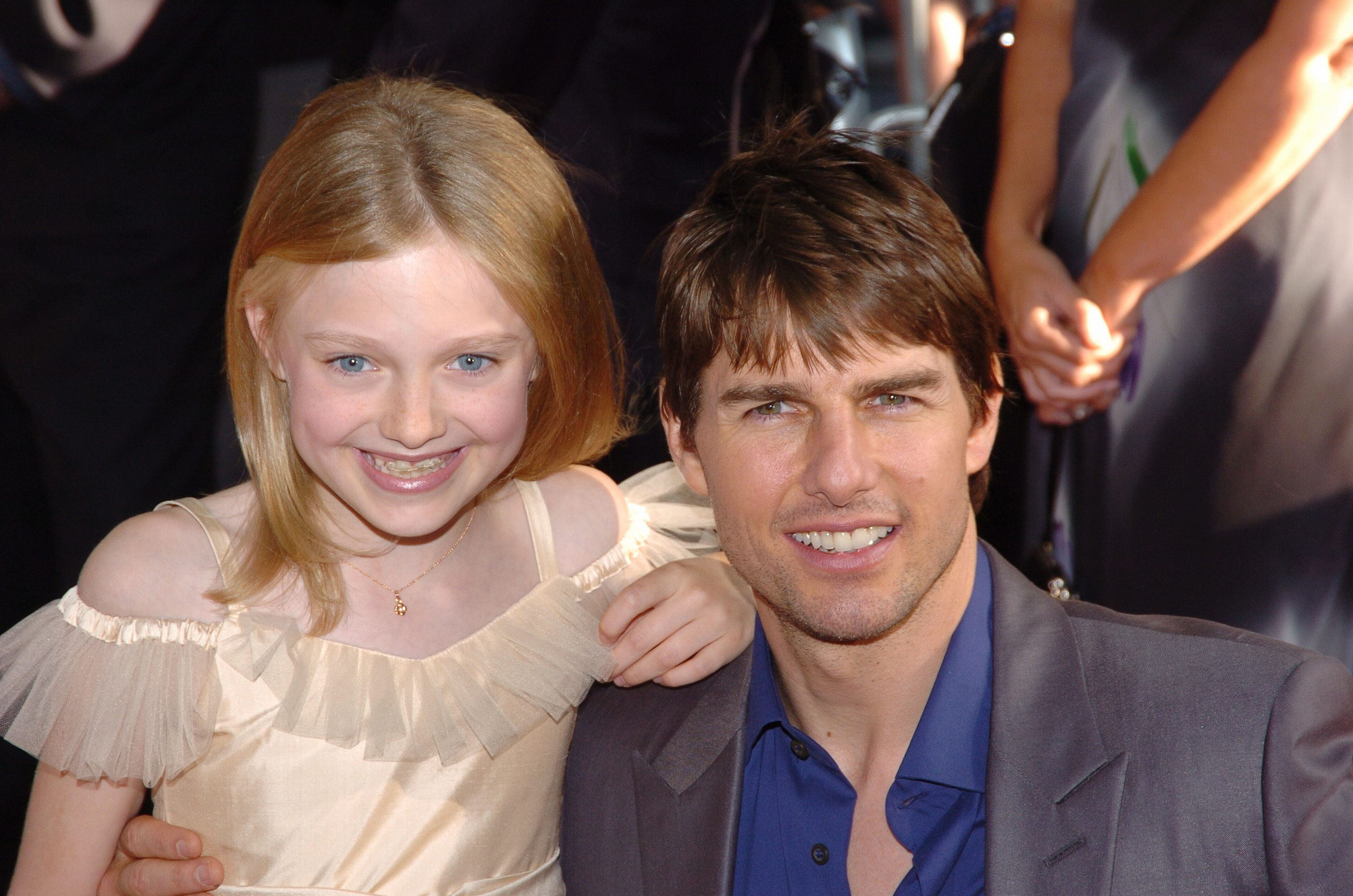 Tom Cruise et Dakota Fanning assistent à la première de "La guerre des mondes" le 23 juin 2005 à New York | Source : Getty Images
