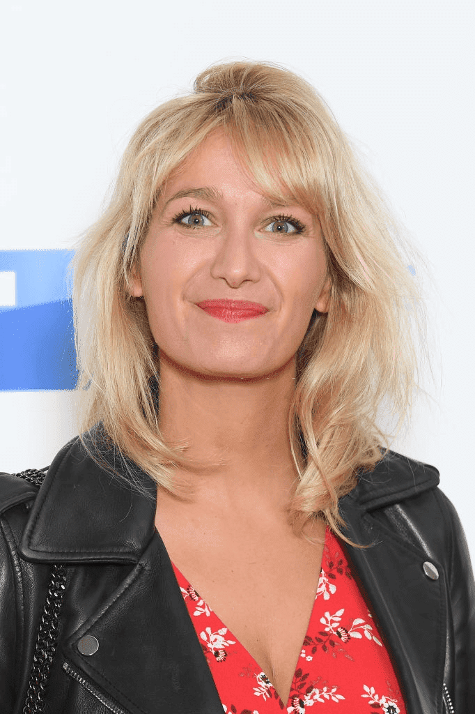  L'actrice Caroline Anglade assiste au Groupe TF1 | Source : Getty Images