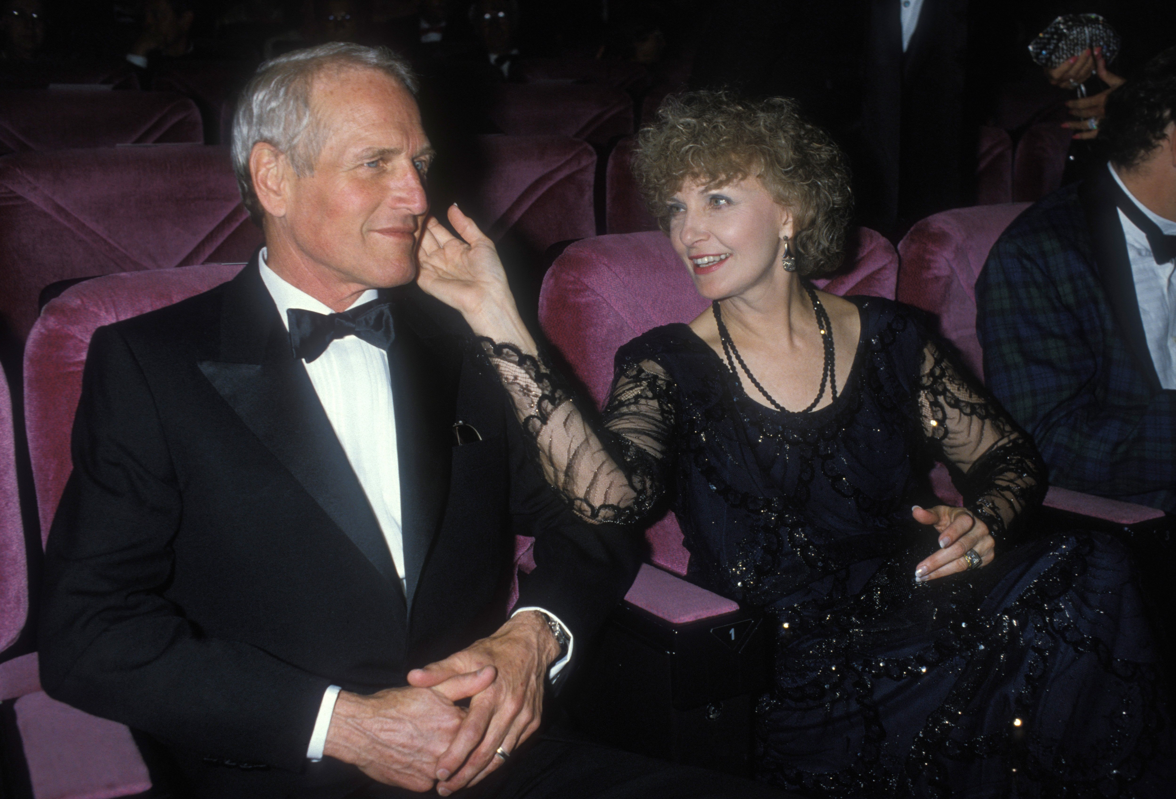 Paul Newman et Joanne Woodward assistent au Festival de Cannes le 12 mai 1987 | Source : Getty Images