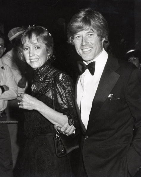 Lola Van Wagenen et Robert Redford à la 53e cérémonie annuelle des Oscars | Photo : Getty Images