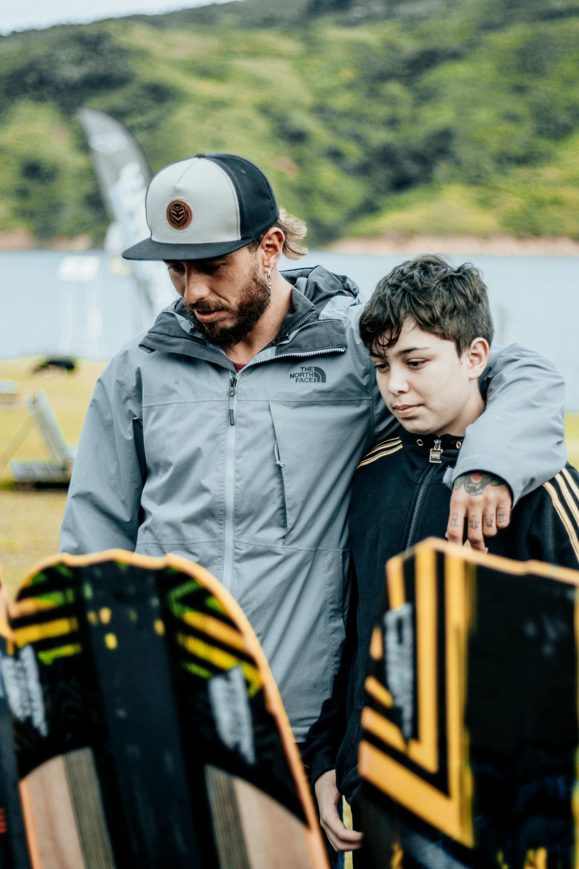 Un père avec son fils | Source : Pexels
