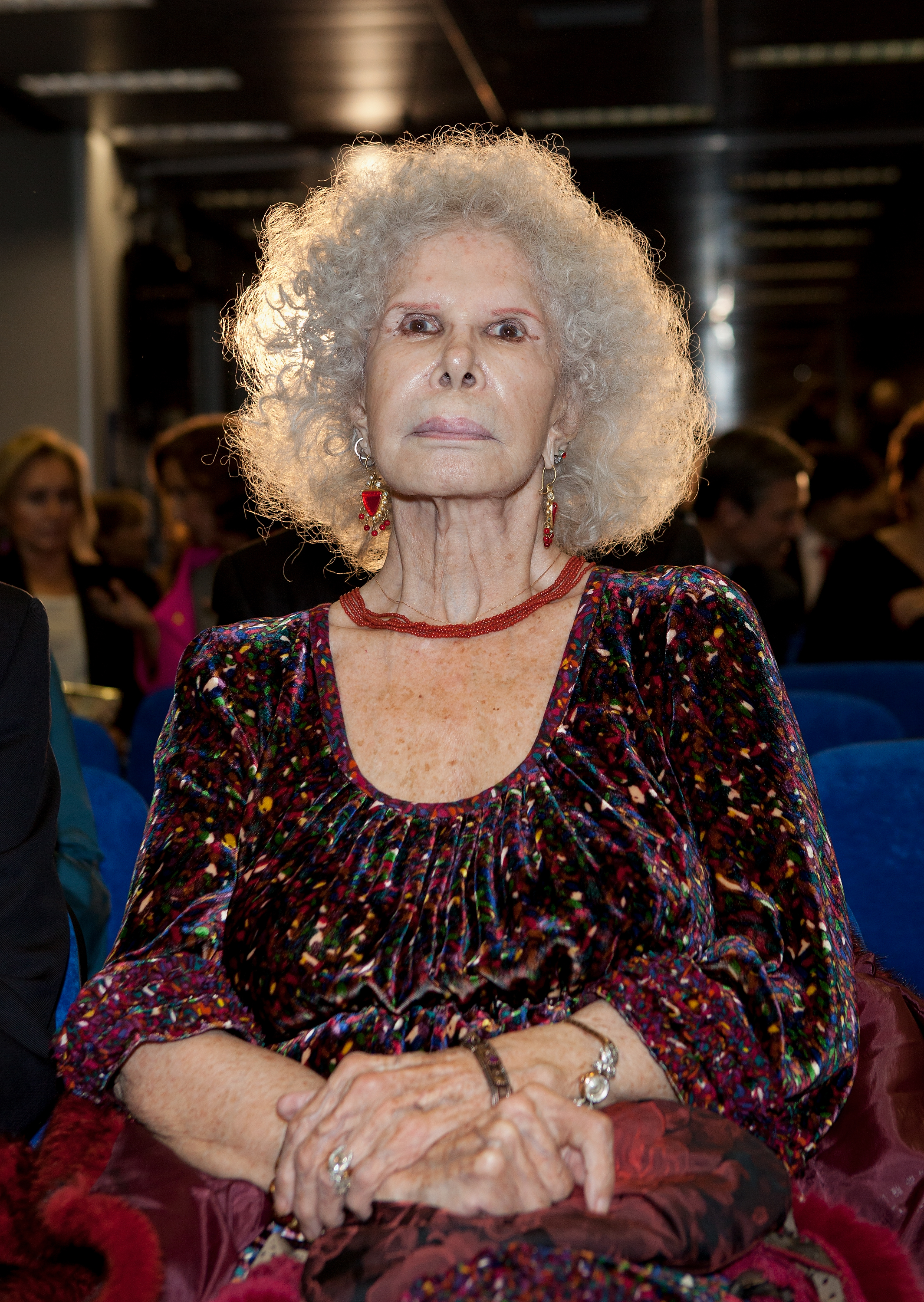 La célèbre duchesse lors de la remise des prix Alfonso Ussia à Madrid, en Espagne, le 14 décembre 2011 | Source : Getty Images
