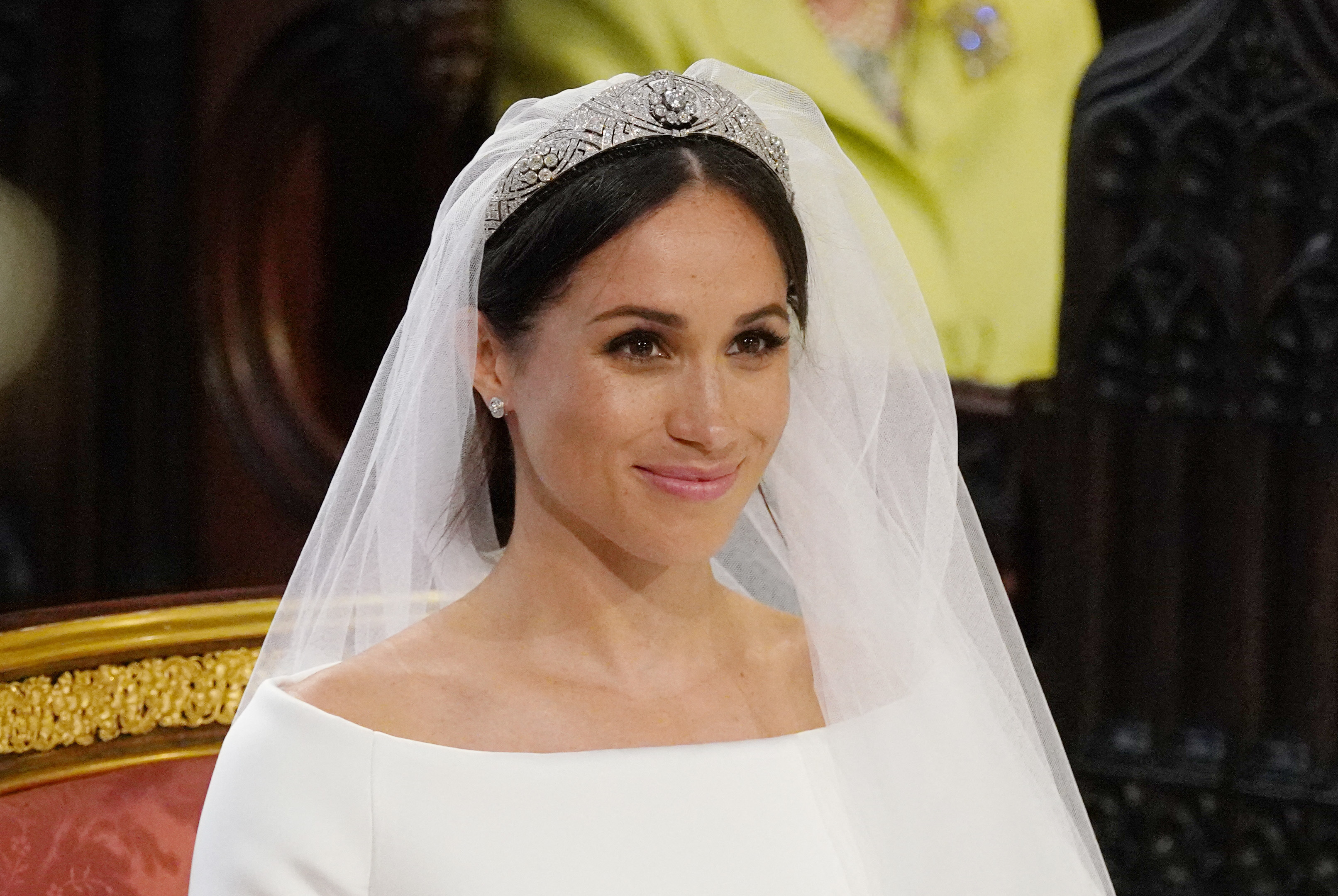 Meghan Markle arrive au maître-autel pour son mariage avec le prince Harry à la chapelle St George, au château de Windsor, le 19 mai 2018 | Source : Getty Images