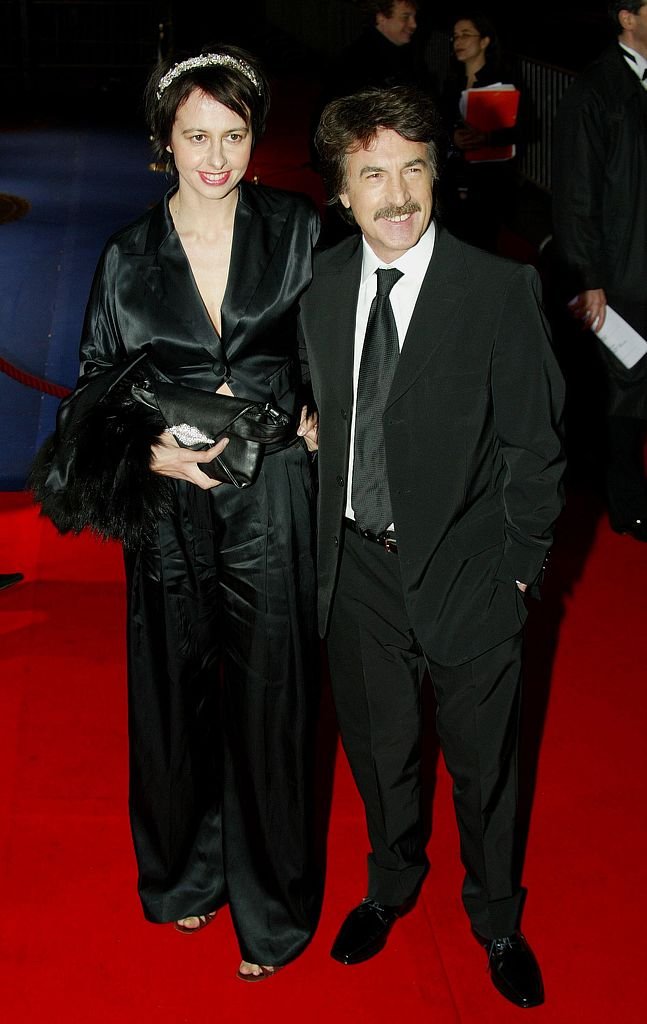 Valérie Bonneton et François Cluzet lors de la 32e cérémonie des César - Arrivée au Théâtre du Chatelet à Paris, France. | Photo : Getty Images