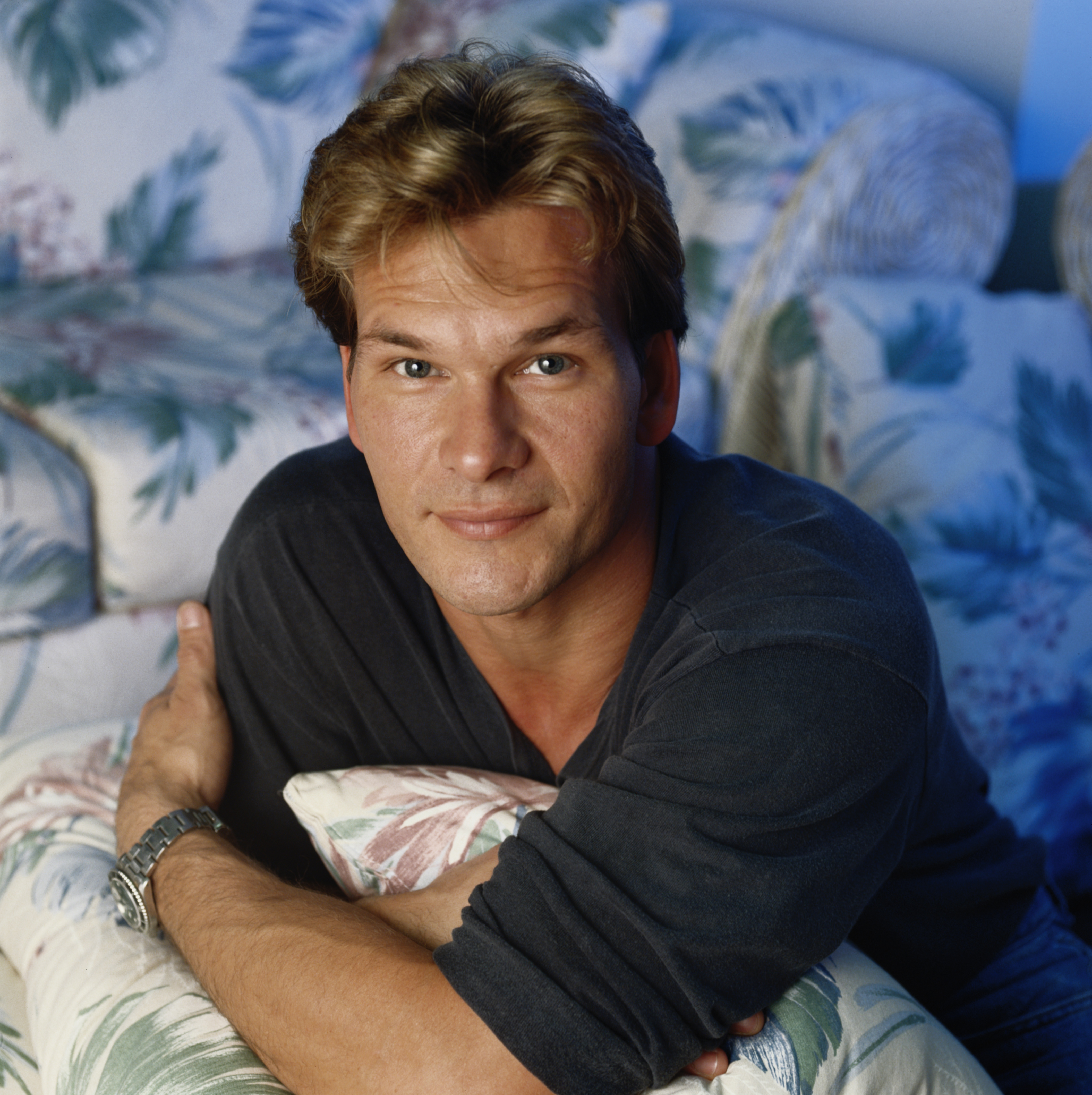 Patrick Swayze photographié le 1er janvier 1990 | Source : Getty Images