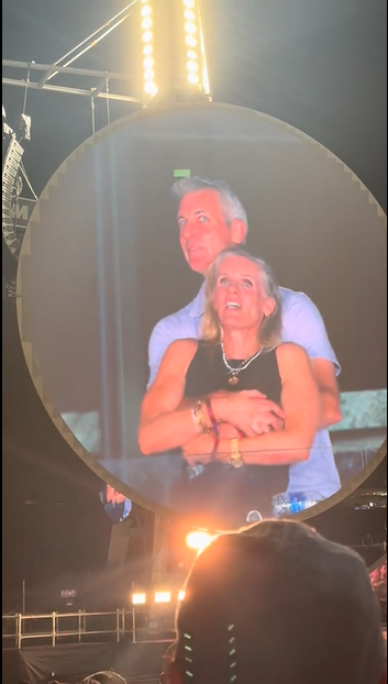 Andrew Byron et Kristin Cabot, extrait d'un post daté du 17 juillet 2025 | Source : Tiktok/@instaagraace