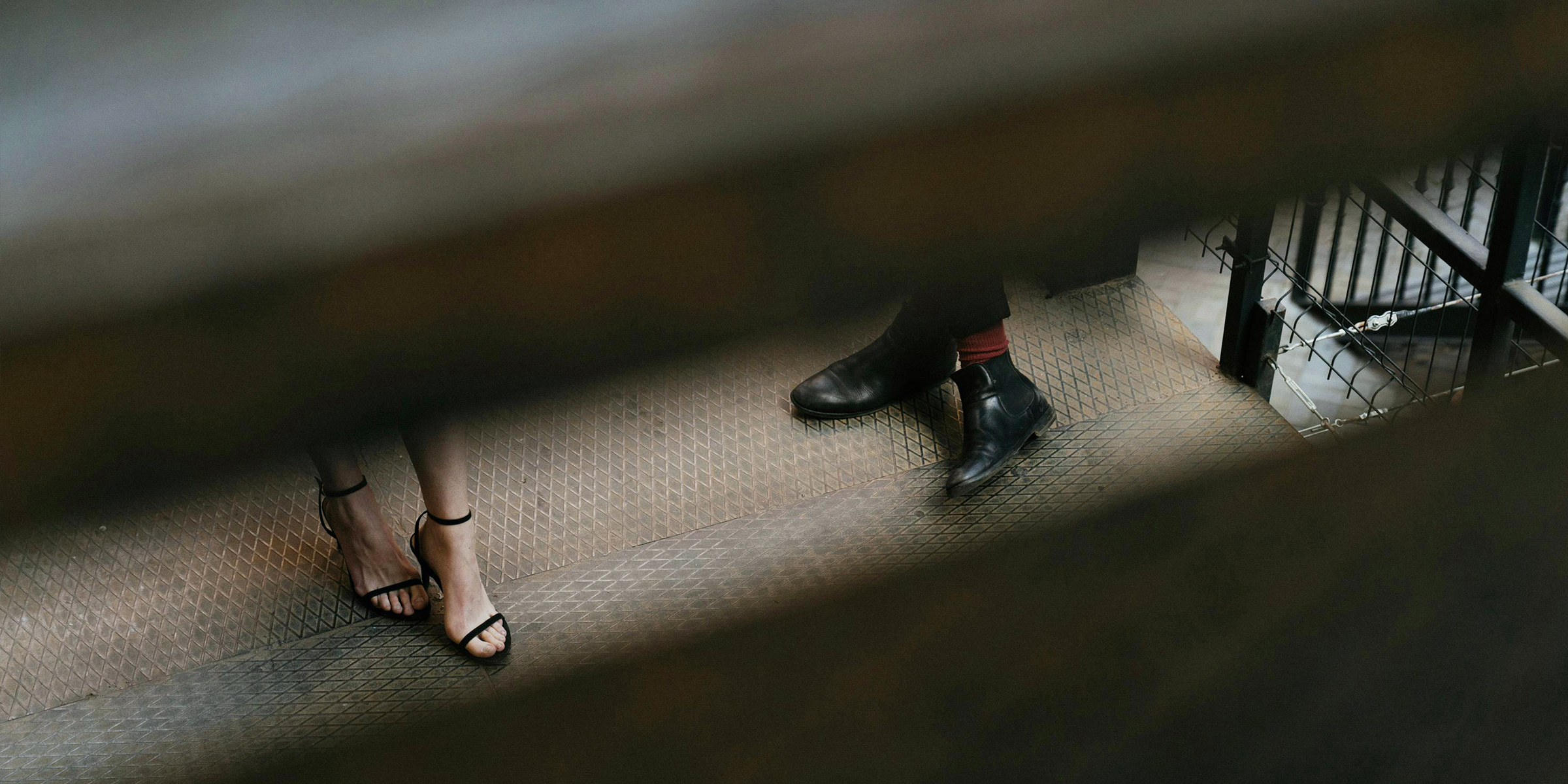 Rencontre d'un couple secret | Source : Pexels