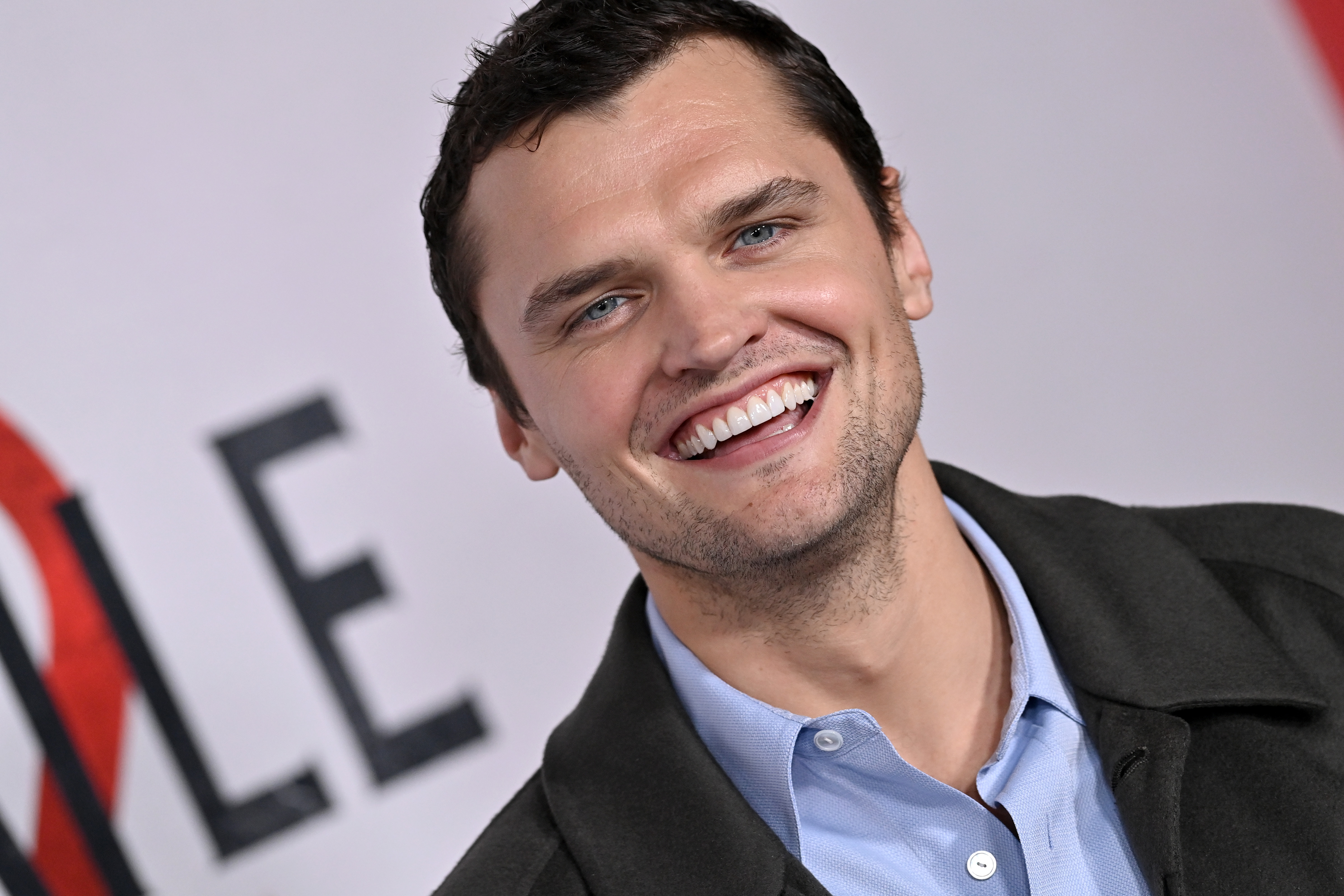 Ray Nicholson assiste à la première américaine de "Smile 2" de Paramount au Paramount Theatre de Los Angeles, Californie, le 14 octobre 2024 | Source : Getty Images