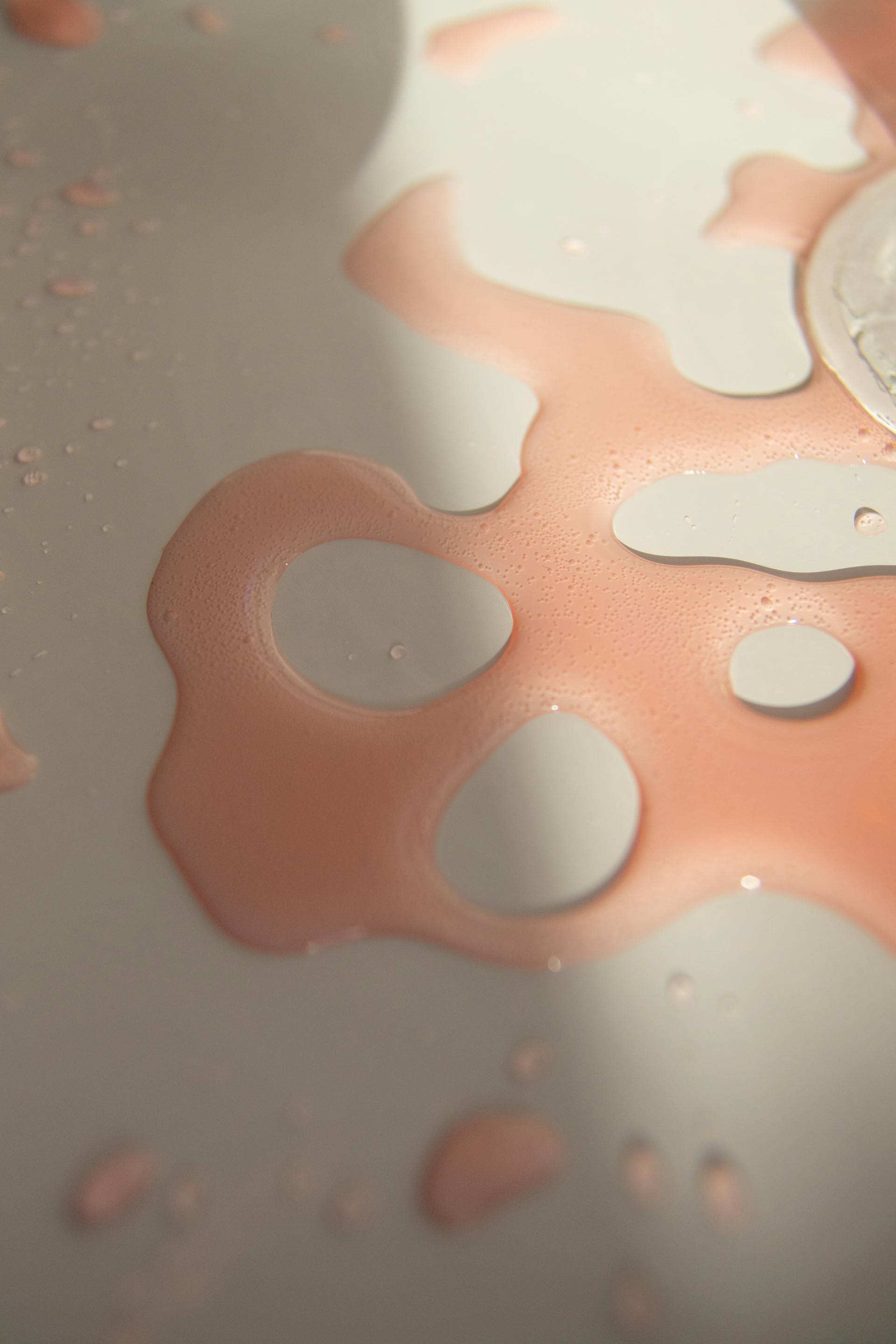 Spilled liquid | Source: Pexels