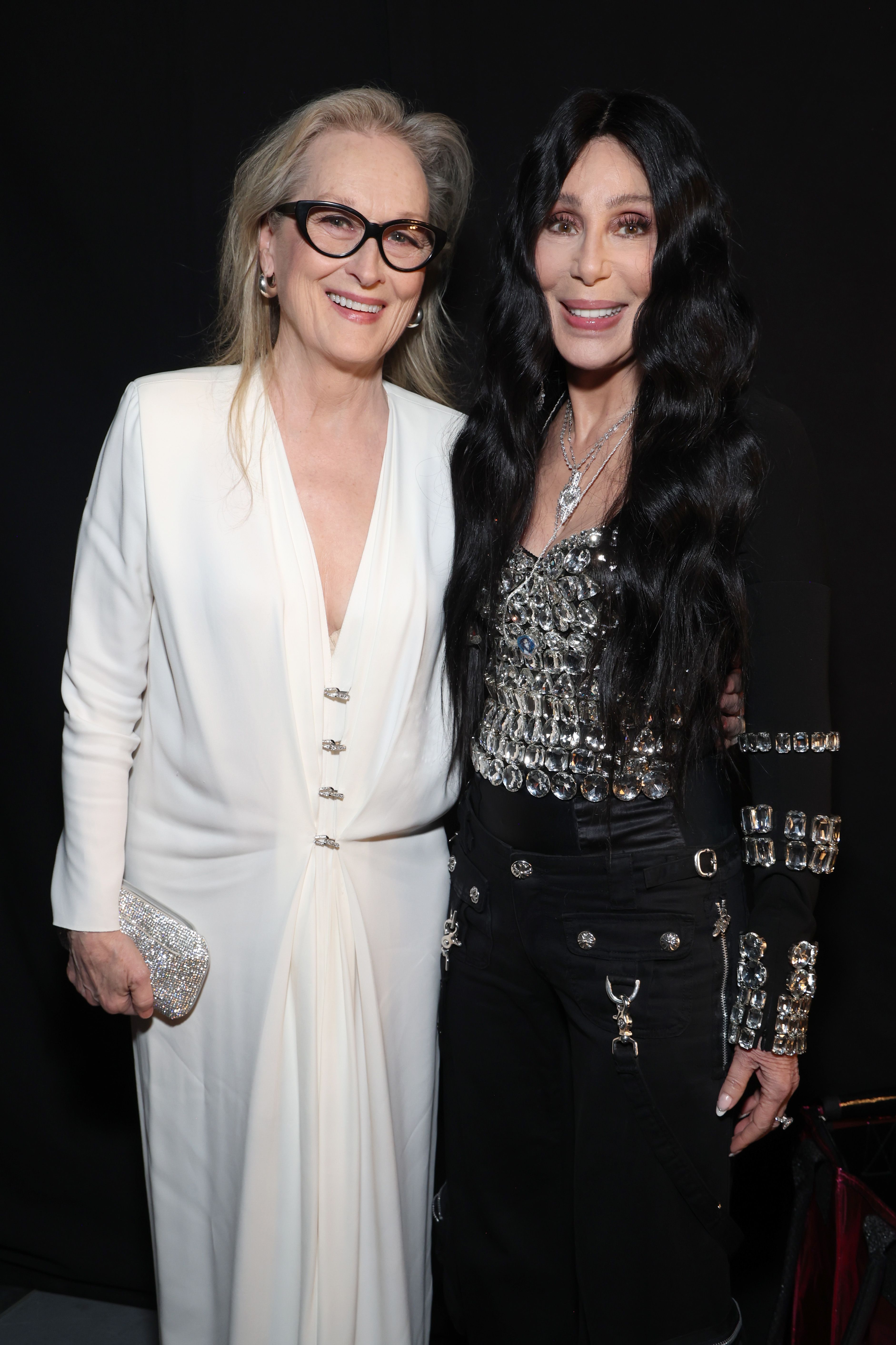 Meryl Streep et Cher assistent aux iHeartRadio Music Awards 2024 le 1er avril 2024 | Source : Getty Images