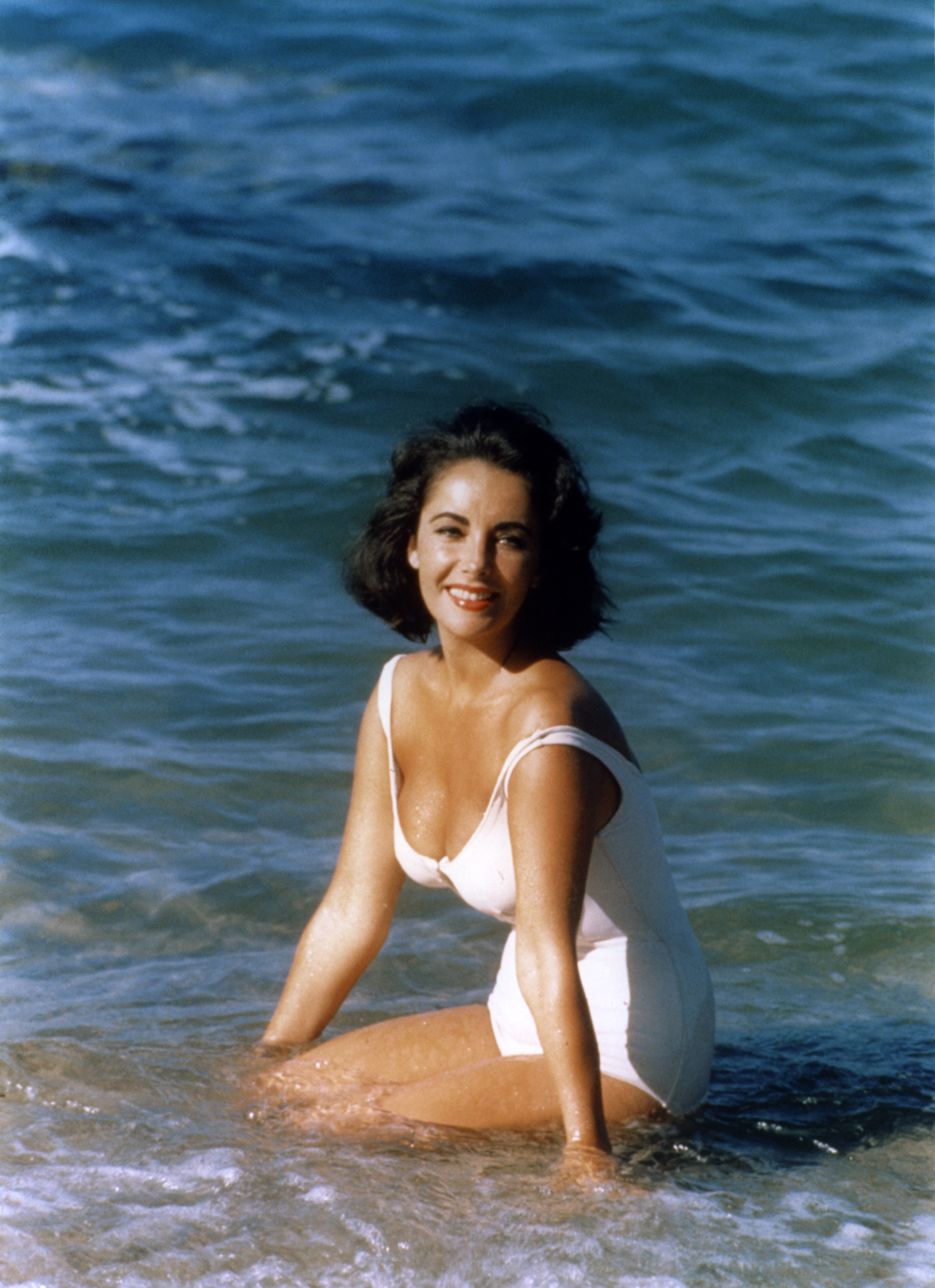 lizabeth Taylor sur le plateau de "Suddenly Last Summer" en 1959 | Source : Getty Images