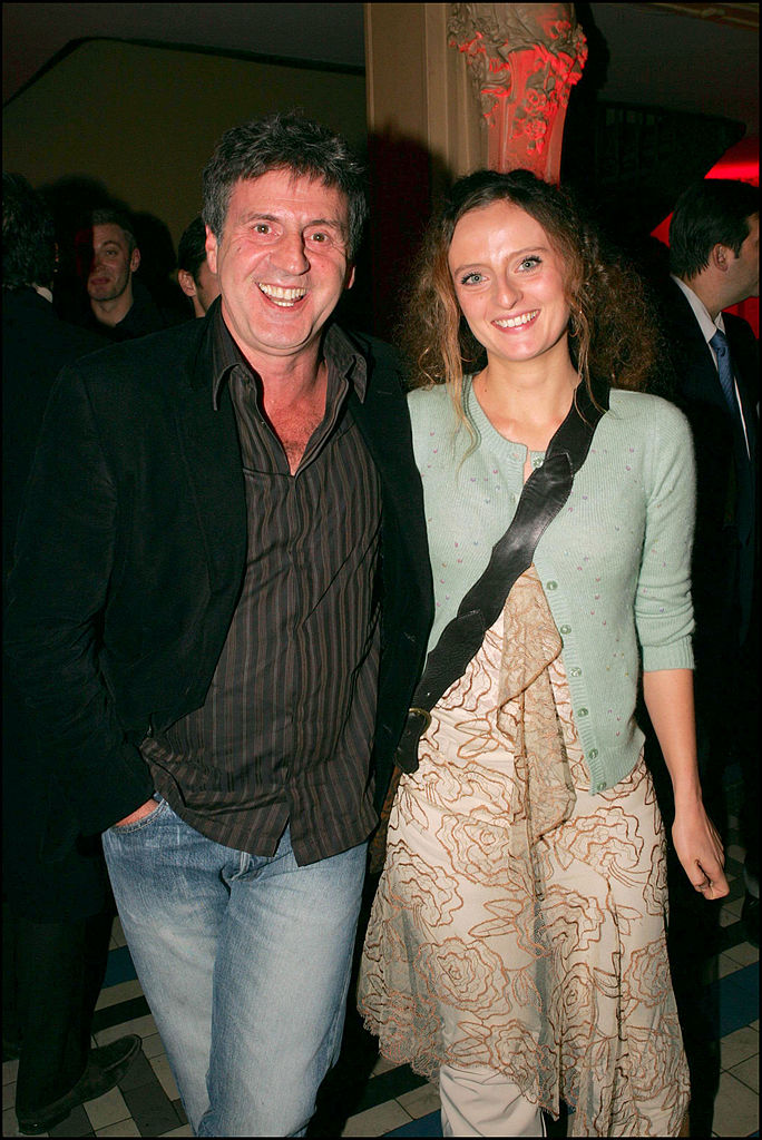 Daniel Auteuil et sa fille Aurore à la soirée d'après-première de "36 Quai Des Orfevres" au Berri Bar. | Photo : Getty Images